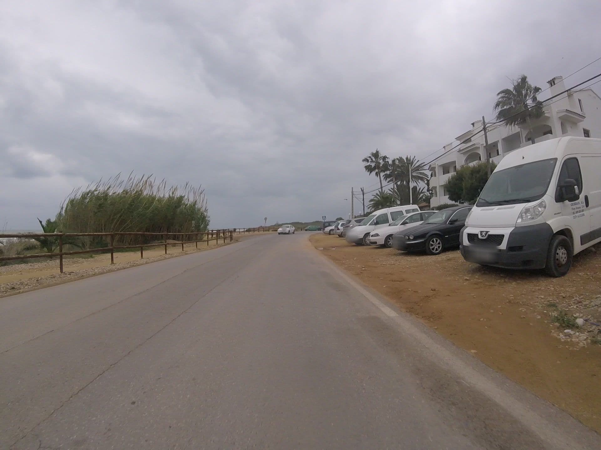Street view near Playa Romana Altamar, Alcocéber — © mikelo (CC BY-SA · Mapillary)