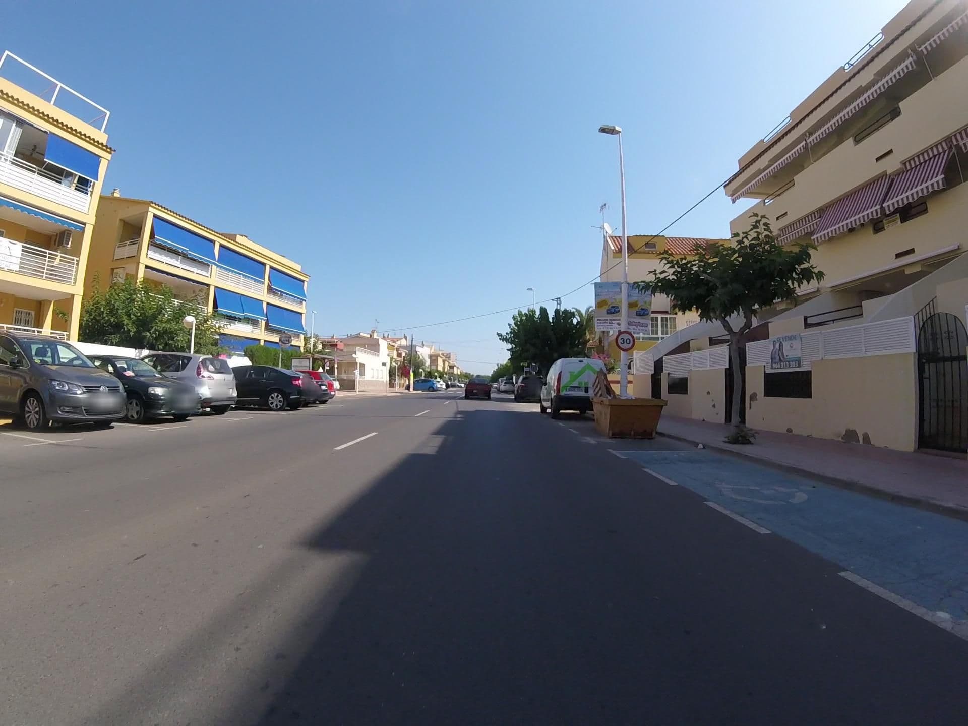 Street view near Apartamento Portofino V, Oropesa del Mar — © mikelo (CC BY-SA · Mapillary)
