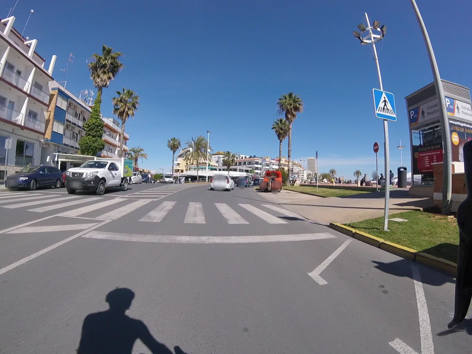 Street view near Fomento Serrat Gonzalez, Peníscola — © mikelo (CC BY-SA · Mapillary)