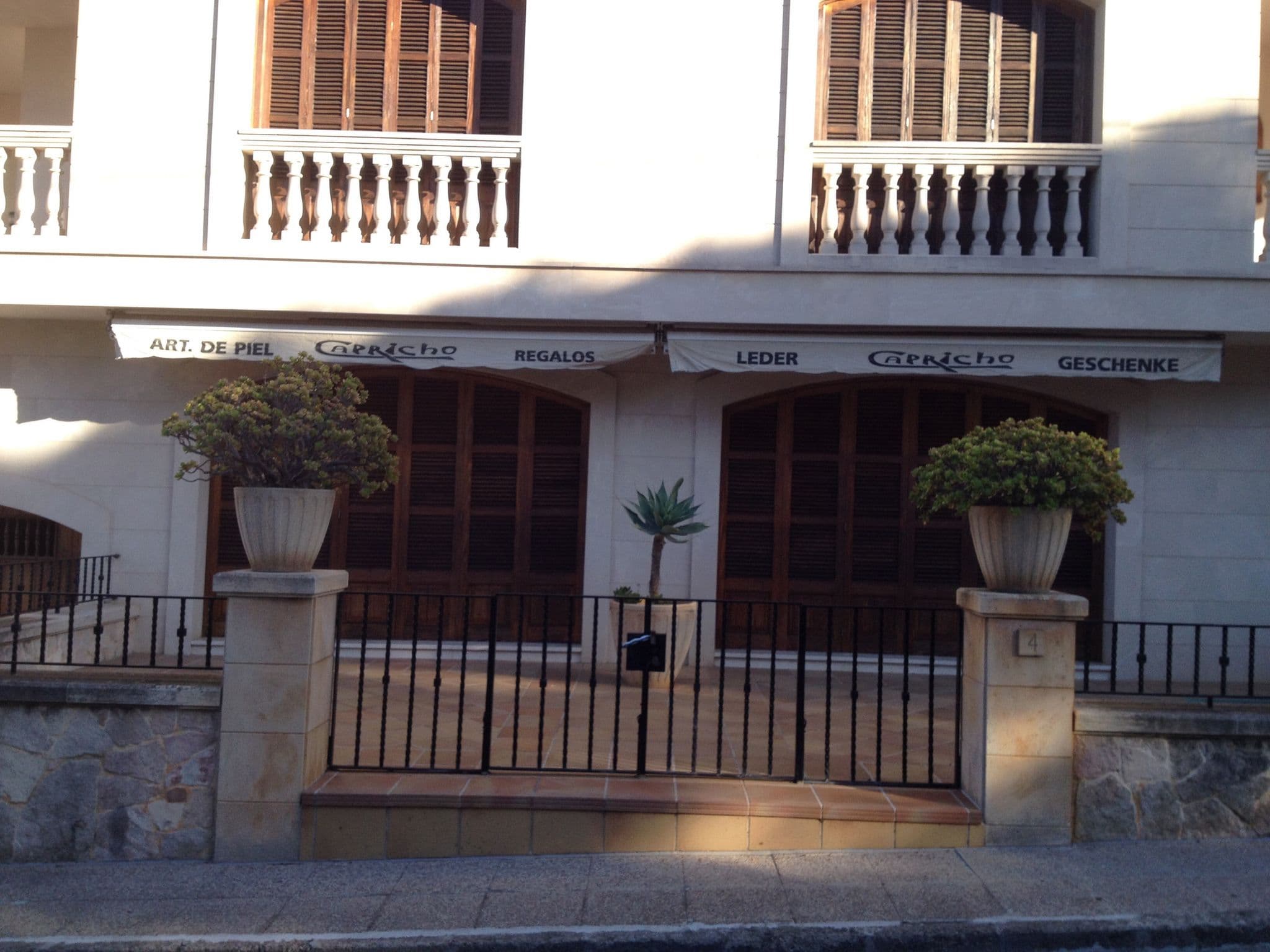 Street view near Apartamentos Can Jordi, Santanyí — © elgaard (CC BY-SA · Mapillary)