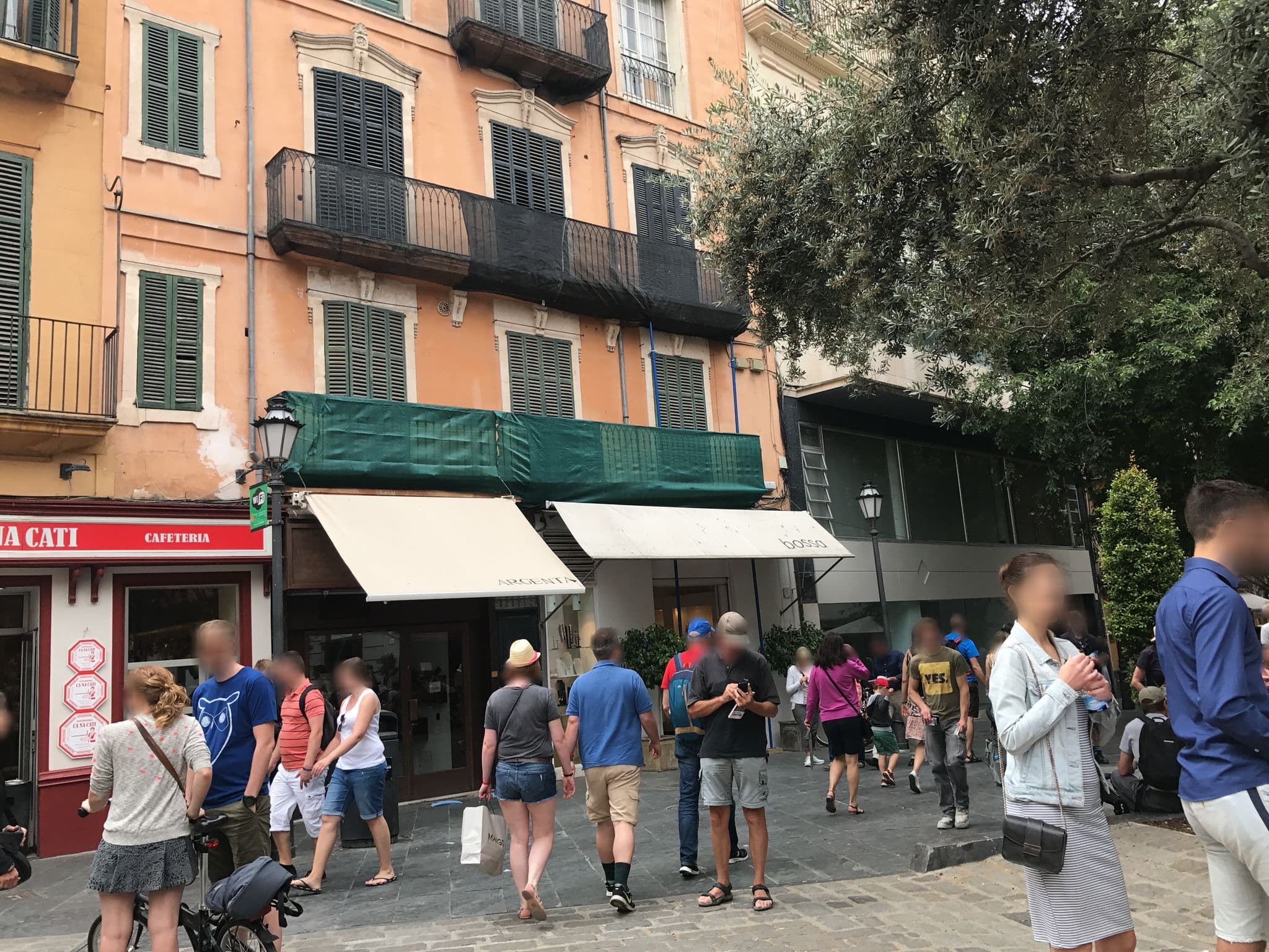 Street view near Explotadora Arenal, Palma — © tao (CC BY-SA · Mapillary)