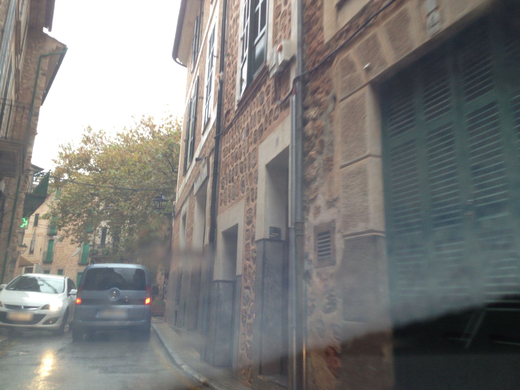 Street view near Finca Balitx D'Avall, Sóller — © elgaard (CC BY-SA · Mapillary)