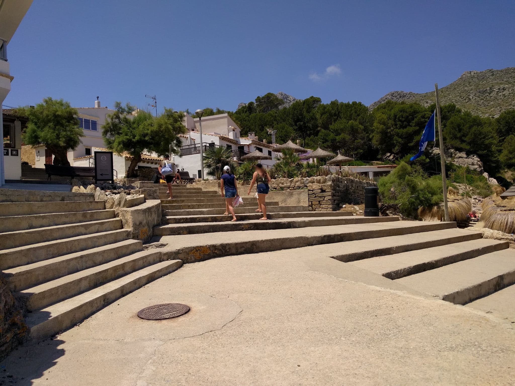 Street view near Hotel Niu Mallorca, Port de Pollença — © peterneubauer (CC BY-SA · Mapillary)