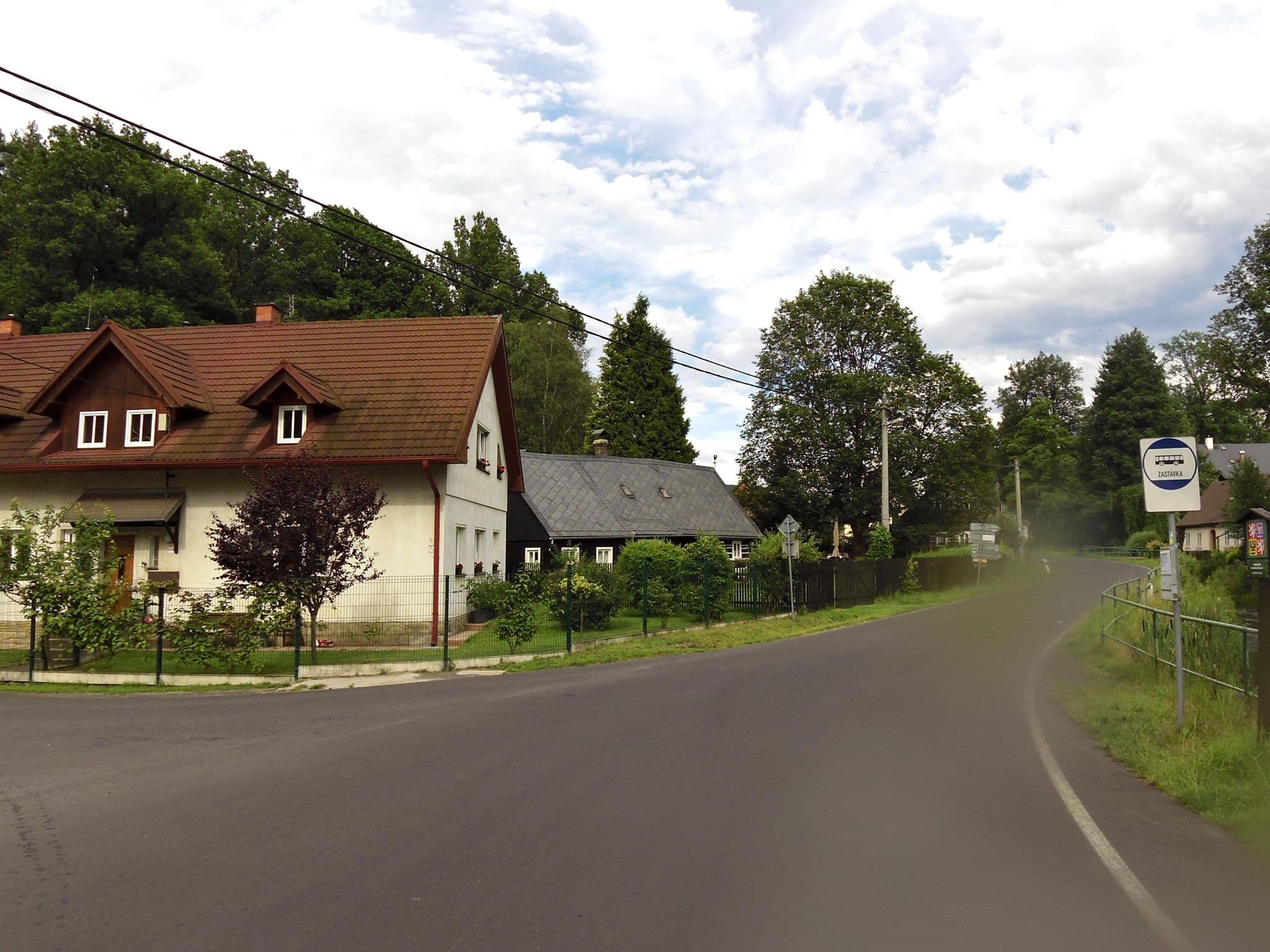 Street view near Penzion U Vyhlídky, Chřibská — © fell3 (CC BY-SA · Mapillary)