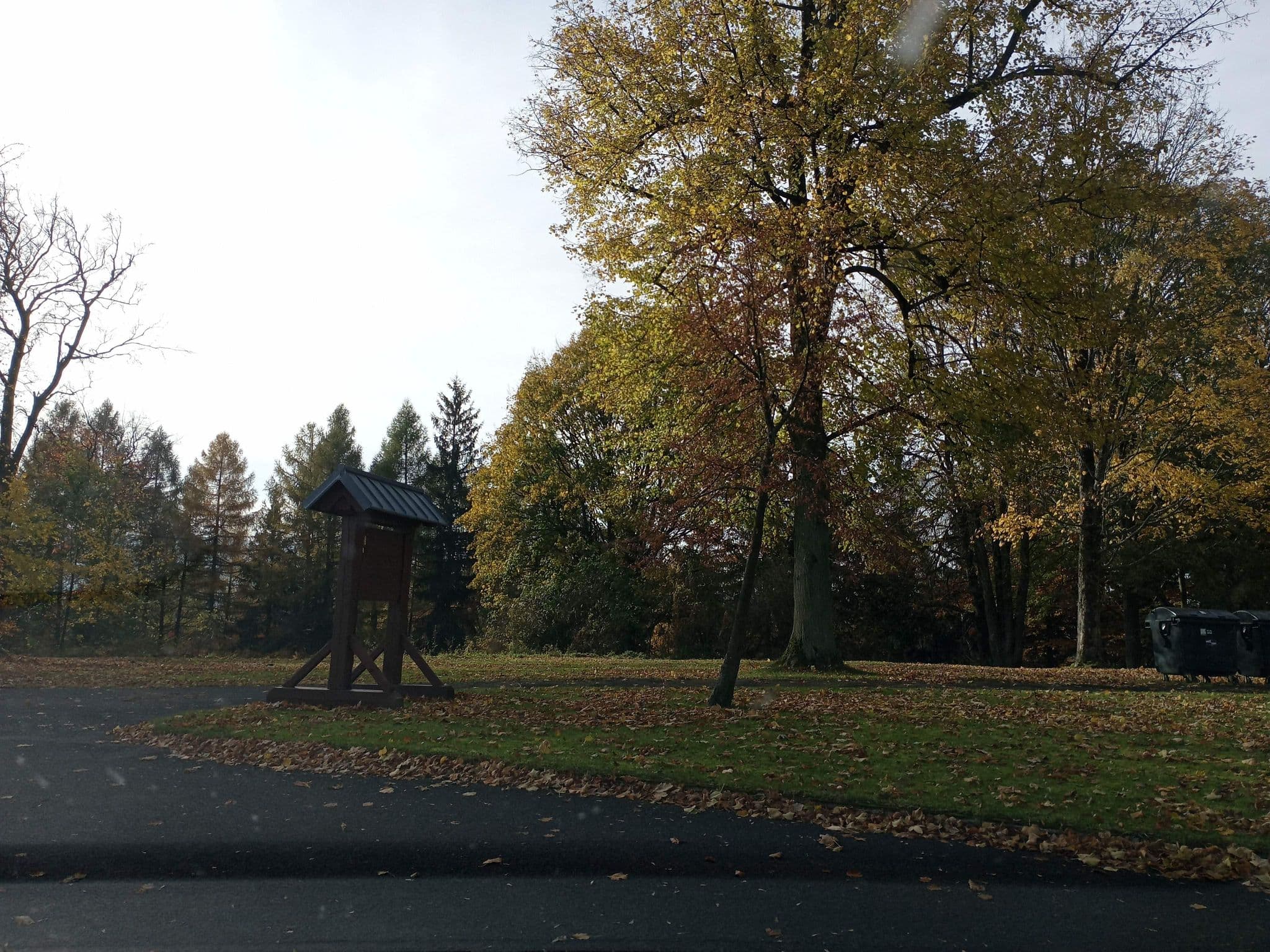 Street view near Kristin Hrádek, Jílové — © atze02 (CC BY-SA · Mapillary)