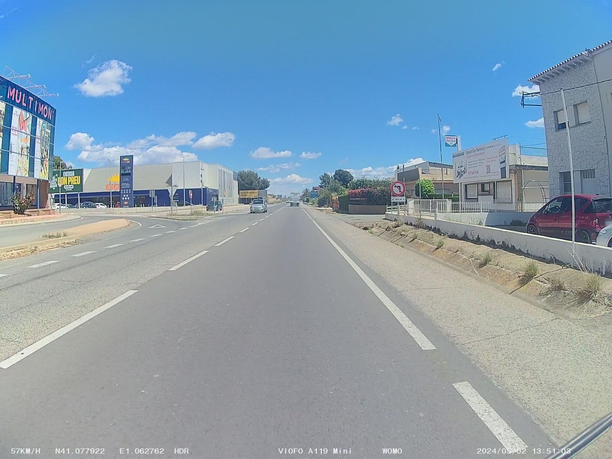 Street view near Amfora D´Arcs, Cambrils — © soulcover (CC BY-SA · Mapillary)