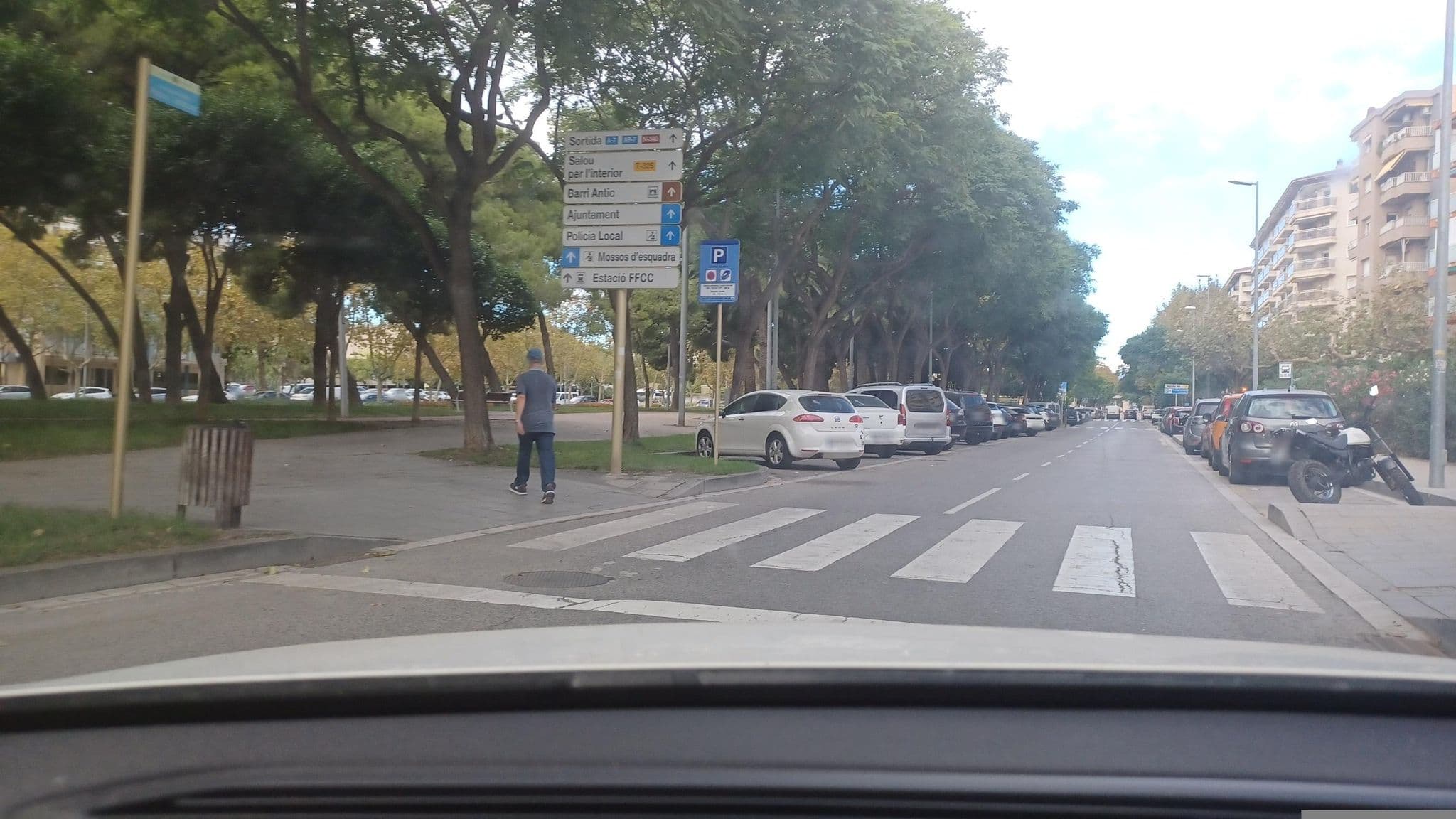 Street view near Cambrils Playa Hotel, Cambrils — © normanm (CC BY-SA · Mapillary)