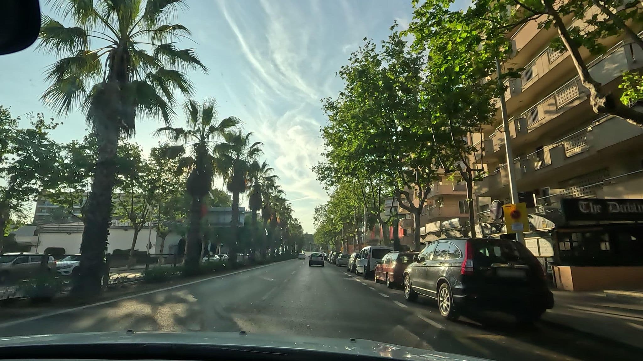 Street view near COSTA DORADA APARTMENTS, Salou — © ildecoco (CC BY-SA · Mapillary)