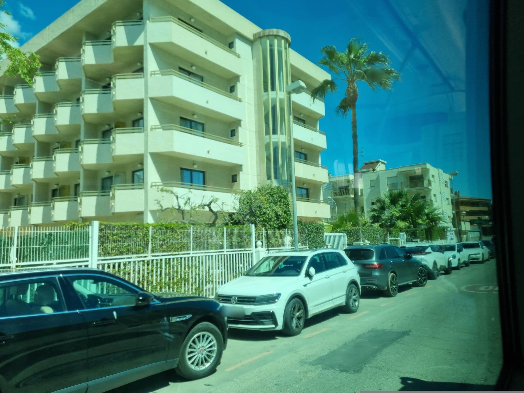 Street view near Room 425, Cambrils — © Franciscovalera (CC BY-SA · Mapillary)