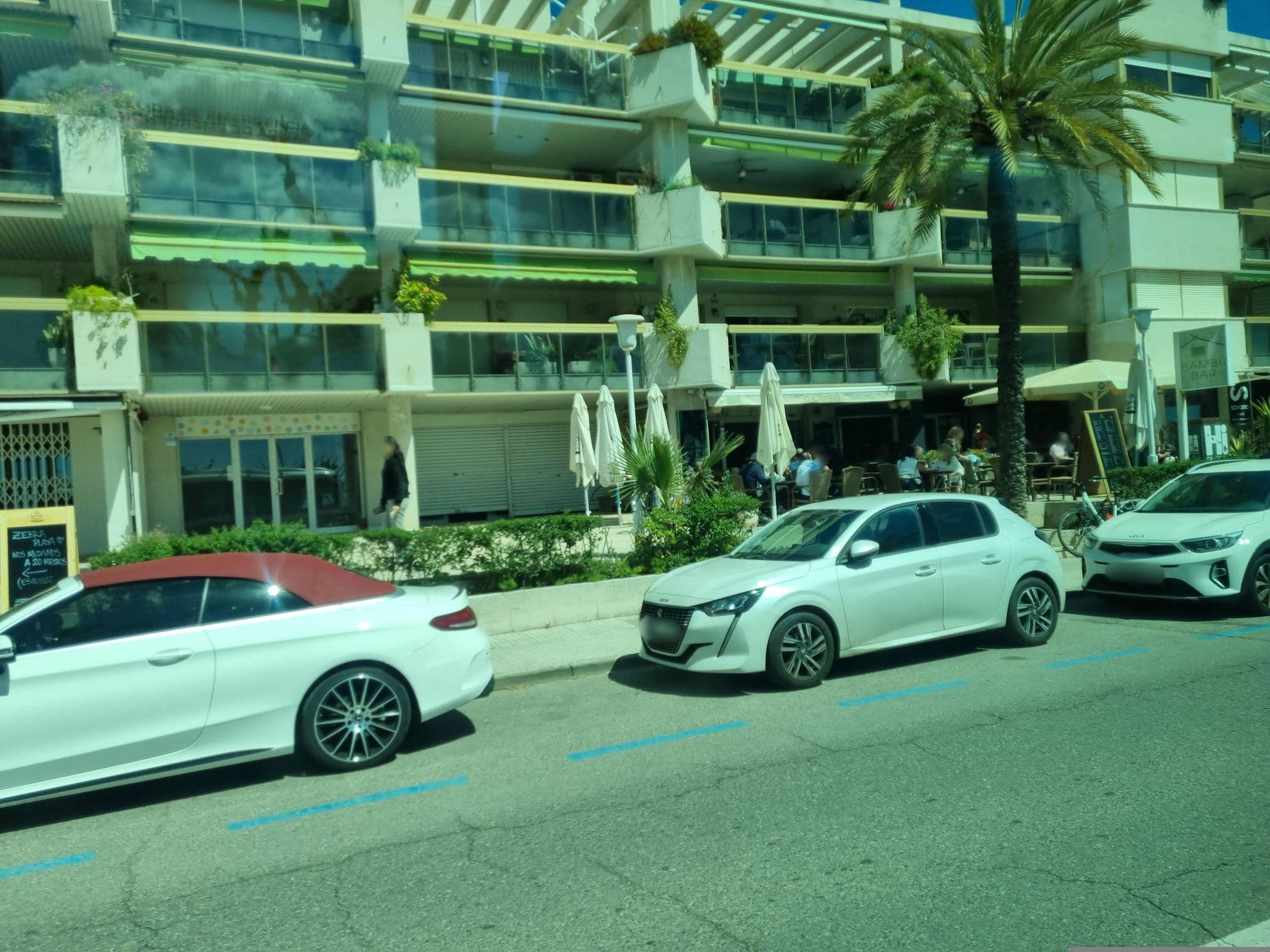 Street view near Austral, Cambrils — © Franciscovalera (CC BY-SA · Mapillary)