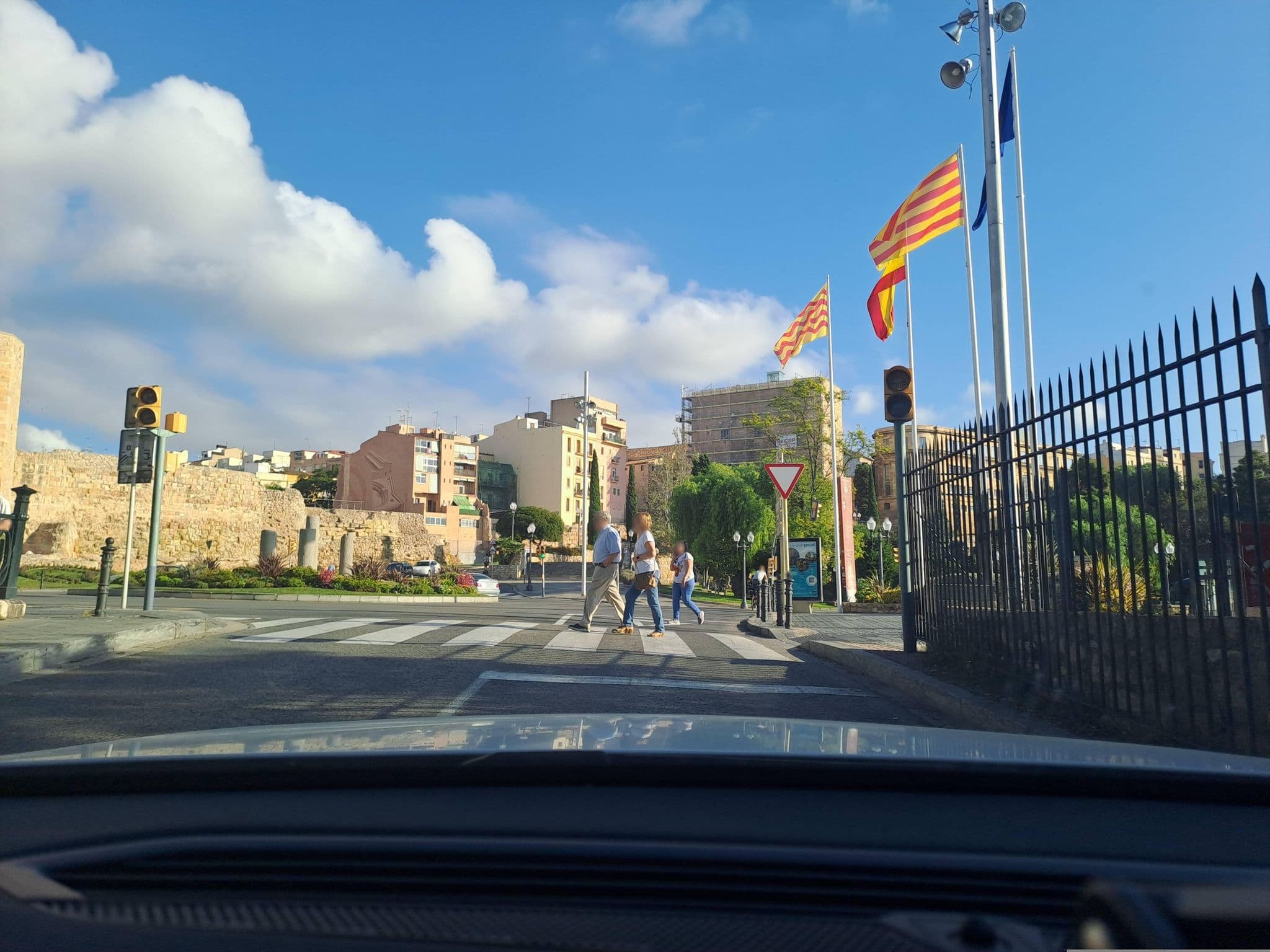 Street view near Hostal Noria, Tarragona — © normanm (CC BY-SA · Mapillary)