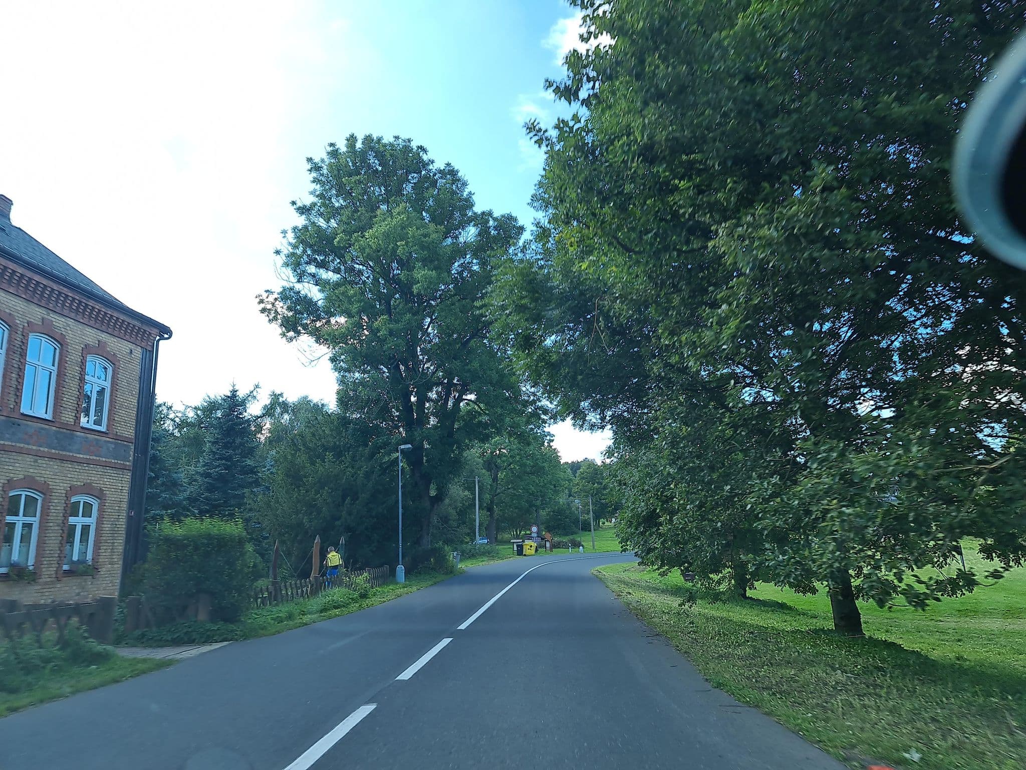Street view near Penzion Stará škola, Meziboři — © canislupus (CC BY-SA · Mapillary)