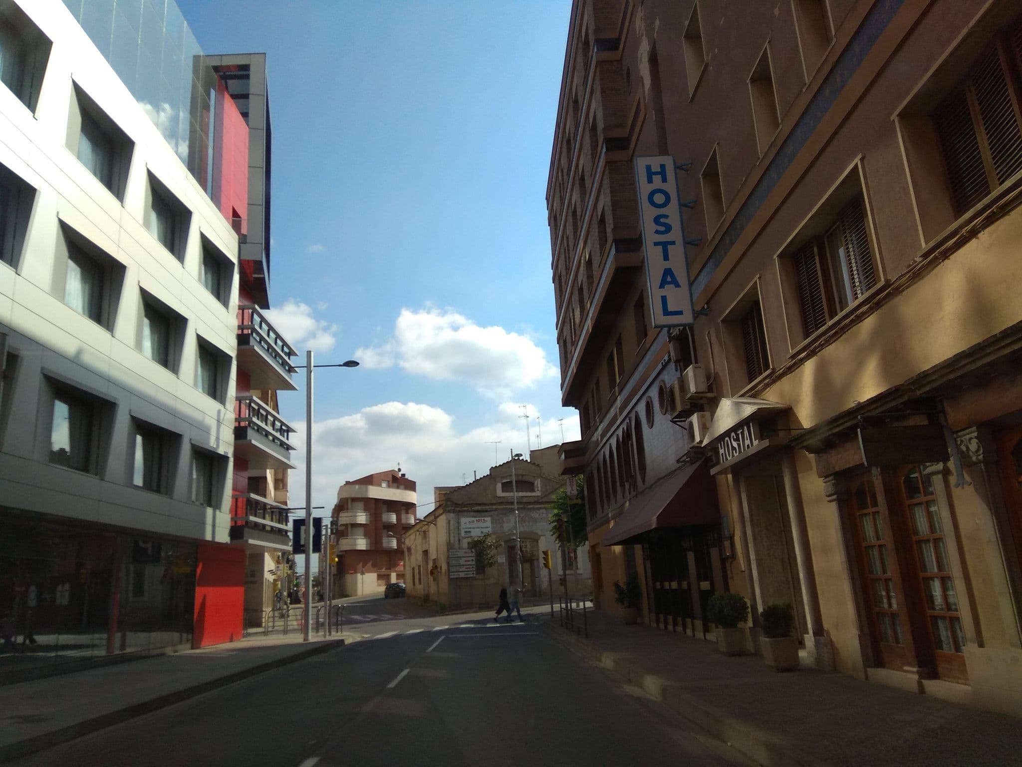 Street view near Hostal Cantabrico, Binéfar — © egofer (CC BY-SA · Mapillary)