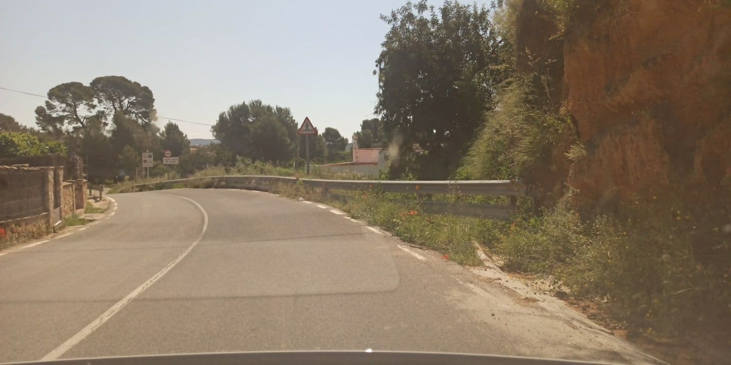 Street view near Casona d'Elda, Sant Pere de Ribes — © yopaseopor (CC BY-SA · Mapillary)