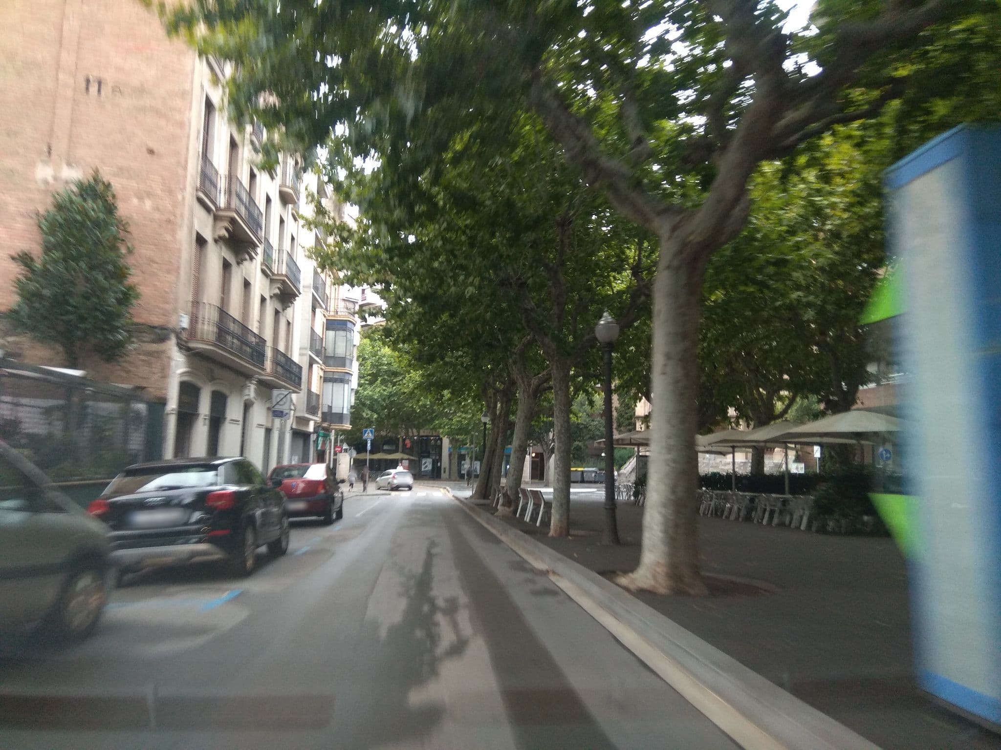 Street view near Apartaments La Farola, Manresa — © familiapicarol (CC BY-SA · Mapillary)