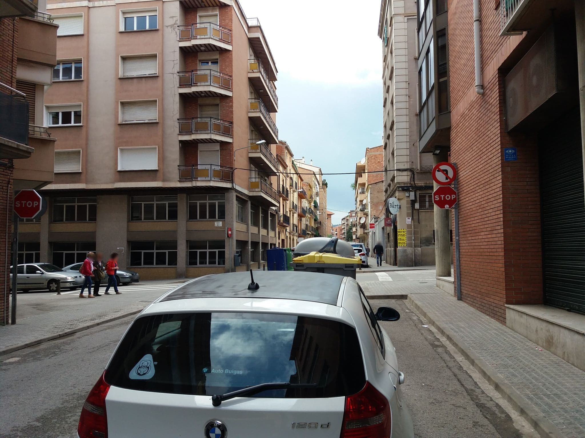 Street view near Manresa Apartments, Manresa — © jmontane (CC BY-SA · Mapillary)