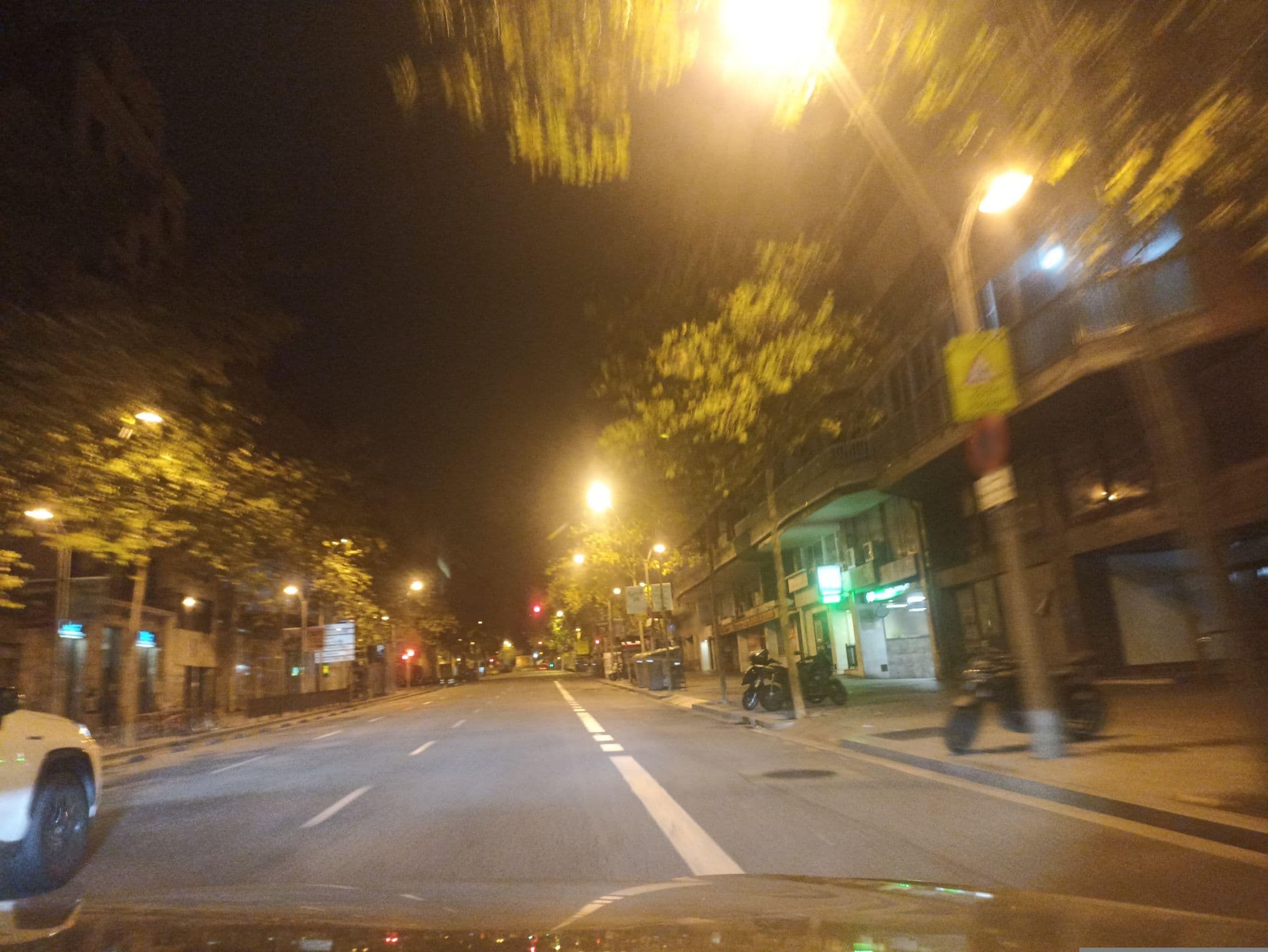 Street view near Waytostay, l'Antiga Esquerra de l'Eixample — © toniserra (CC BY-SA · Mapillary)