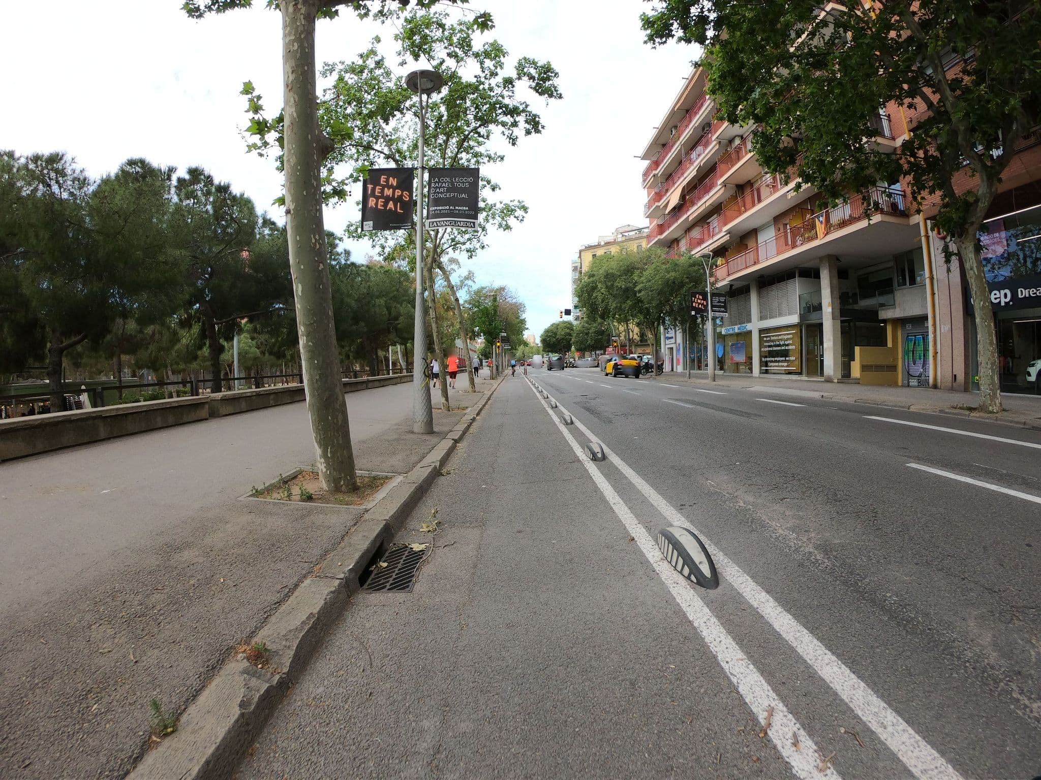 Street view near Proyecto Diez, Hostafrancs — © rubencarbonero (CC BY-SA · Mapillary)