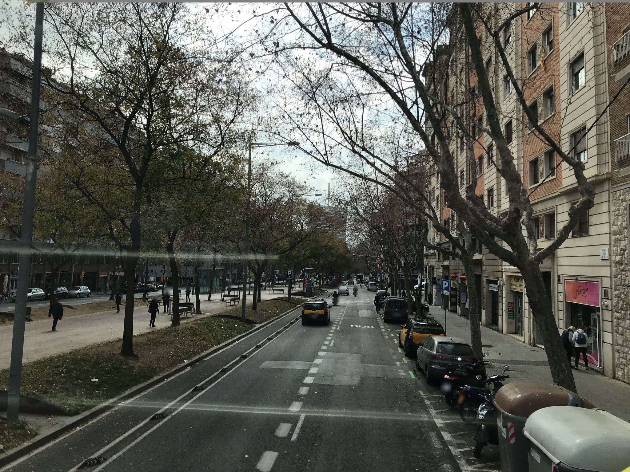 Street view near Apartaments Turistics TARRADELLAS, la Nova Esquerra de l'Eixample — © ugz (CC BY-SA · Mapillary)