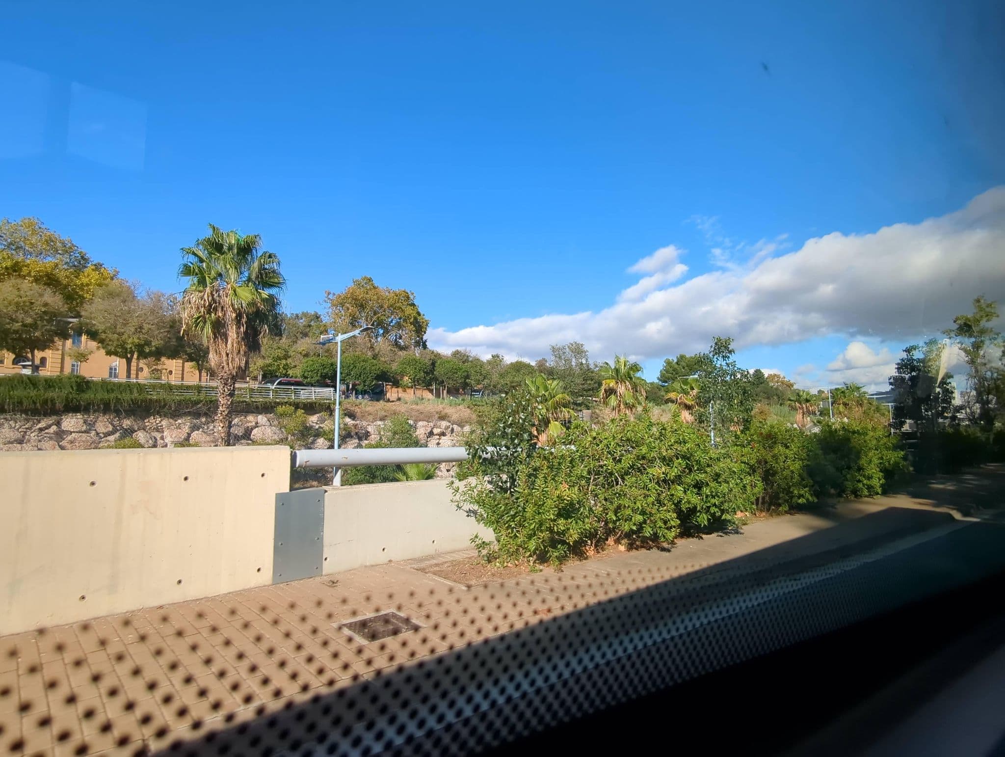 Street view near Hotel Mirlo, Vallcarca — © miguel_andrade (CC BY-SA · Mapillary)