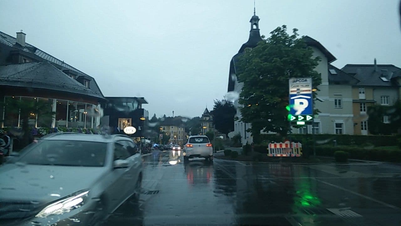 Street view near Casino Hotel, Velden am Wörther See — © bellazambo (CC BY-SA · Mapillary)