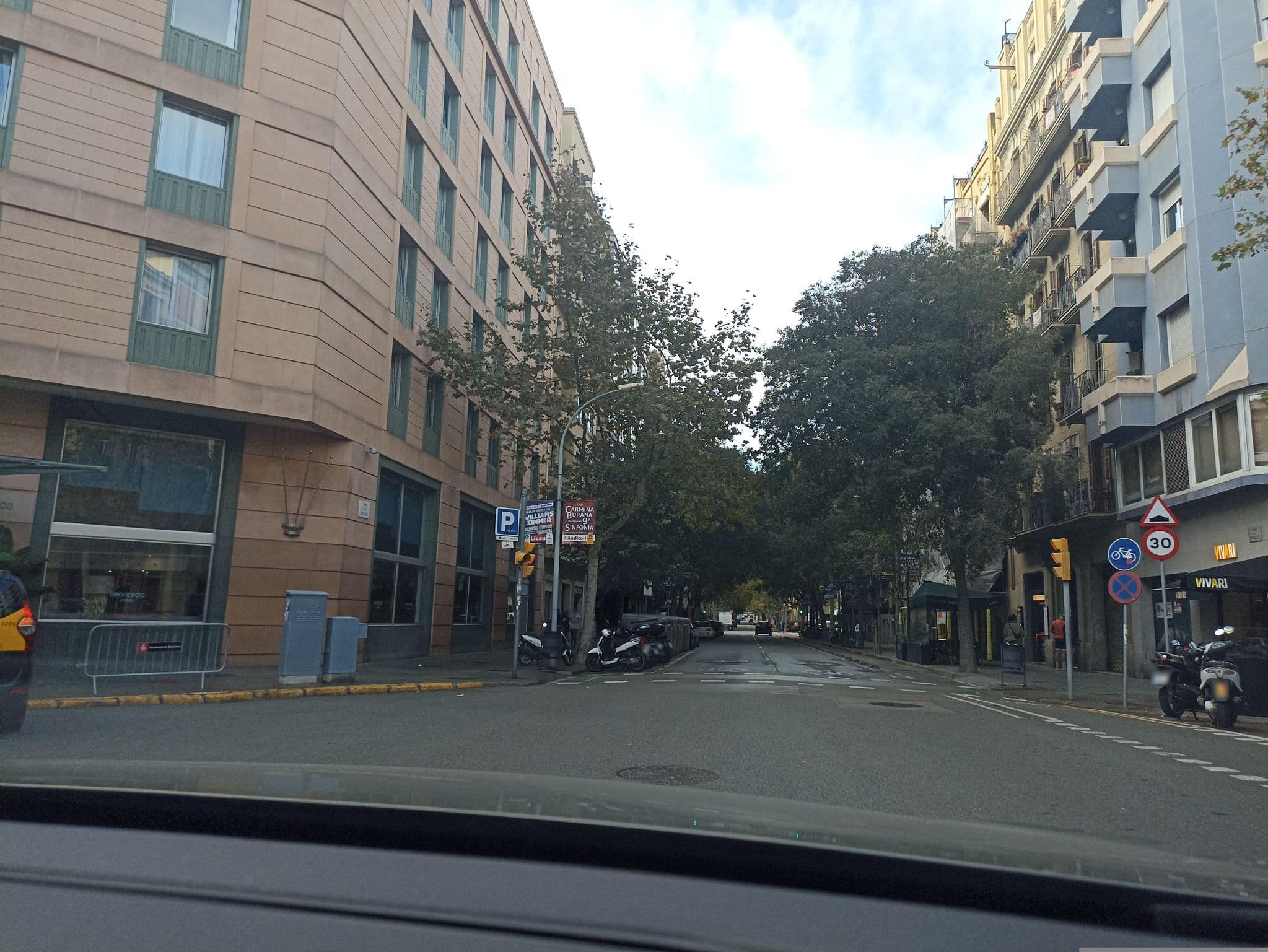 Street view near Diputación89, Sant Antoni — © toniserra (CC BY-SA · Mapillary)