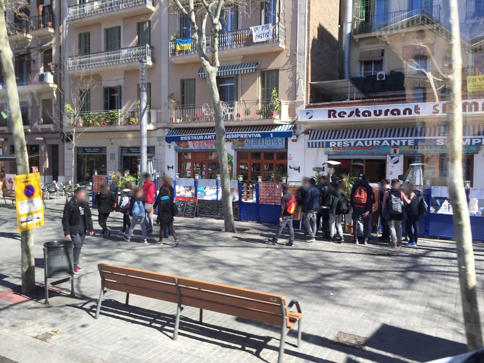 Street view near Fifteen Luxury Hostel, la Barceloneta — © till (CC BY-SA · Mapillary)