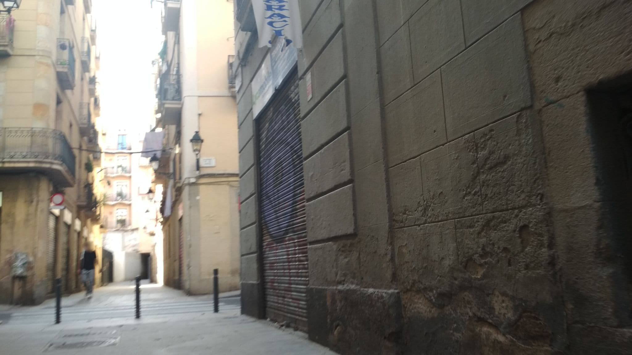 Street view near BCN House Apartments, Ciutat Vella — © toniserra (CC BY-SA · Mapillary)