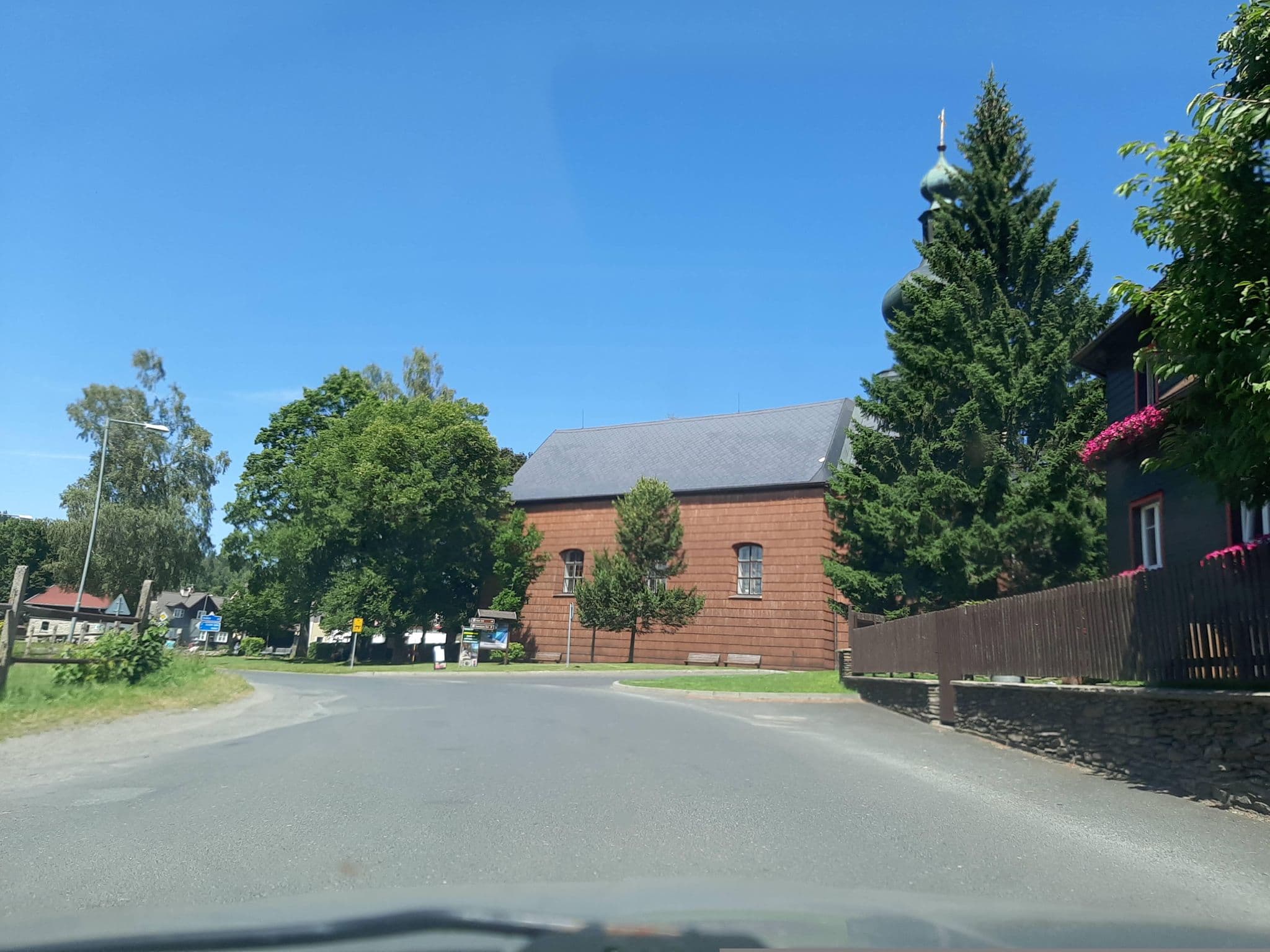 Street view near Ubytování "U Hynků", Kašperské Hory — © CBradioCZ (CC BY-SA · Mapillary)