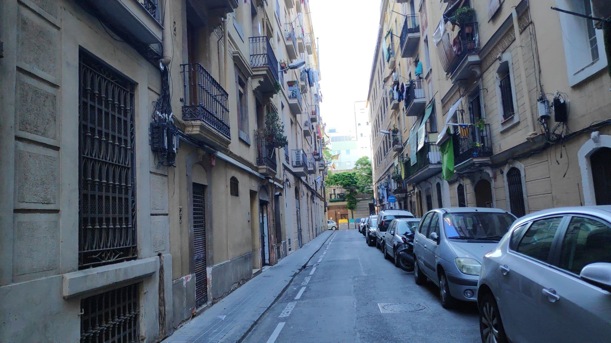 Street view near Freestanza, la Barceloneta — © albertandaluz (CC BY-SA · Mapillary)