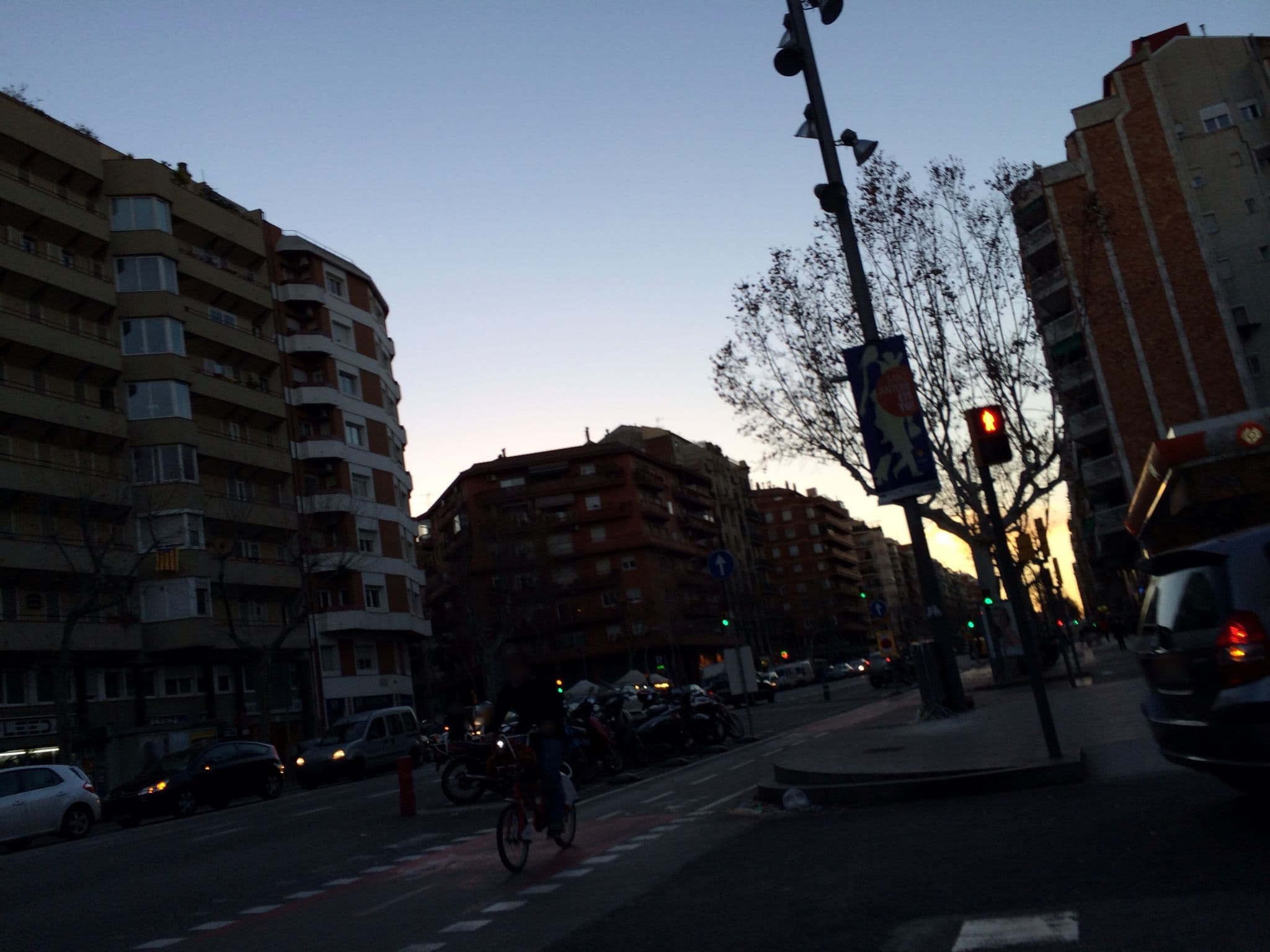 Street view near Hotel Concordia Barcelona, Poble Sec — © paulinus (CC BY-SA · Mapillary)