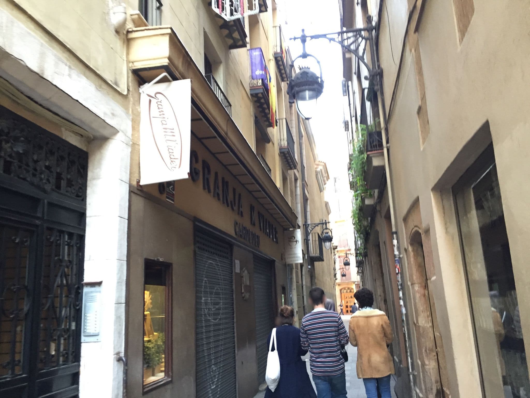Street view near La Isabela, el Raval — © richlv (CC BY-SA · Mapillary)