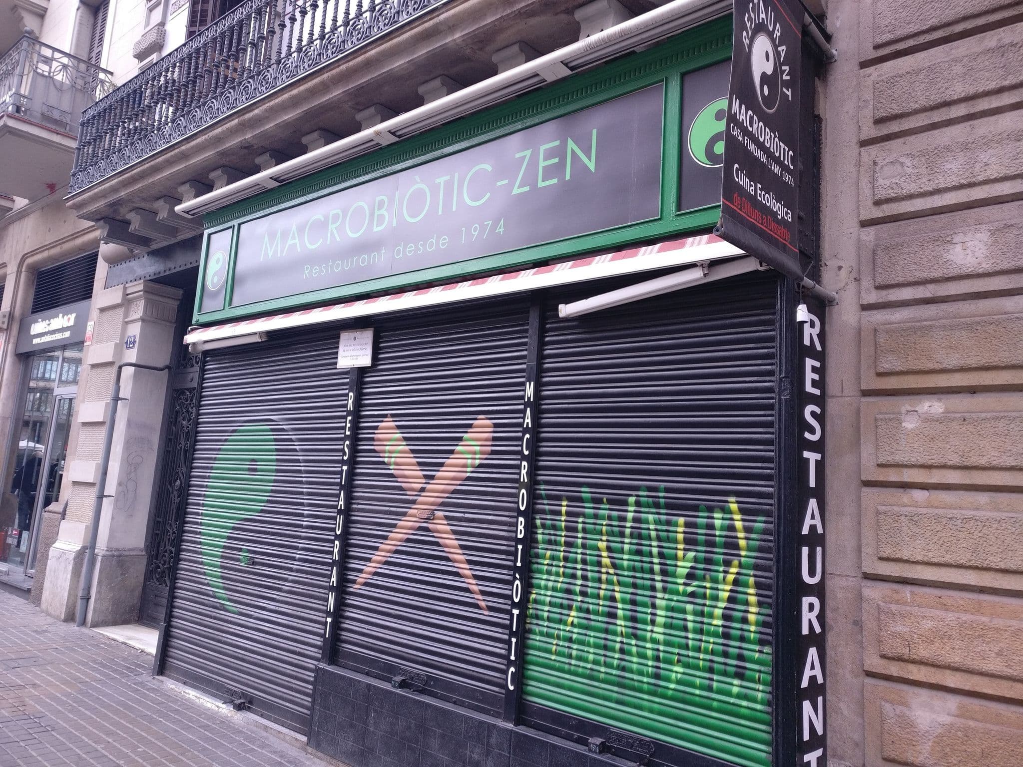 Street view near Sunotel Central Hotel, Eixample — © map_hard (CC BY-SA · Mapillary)