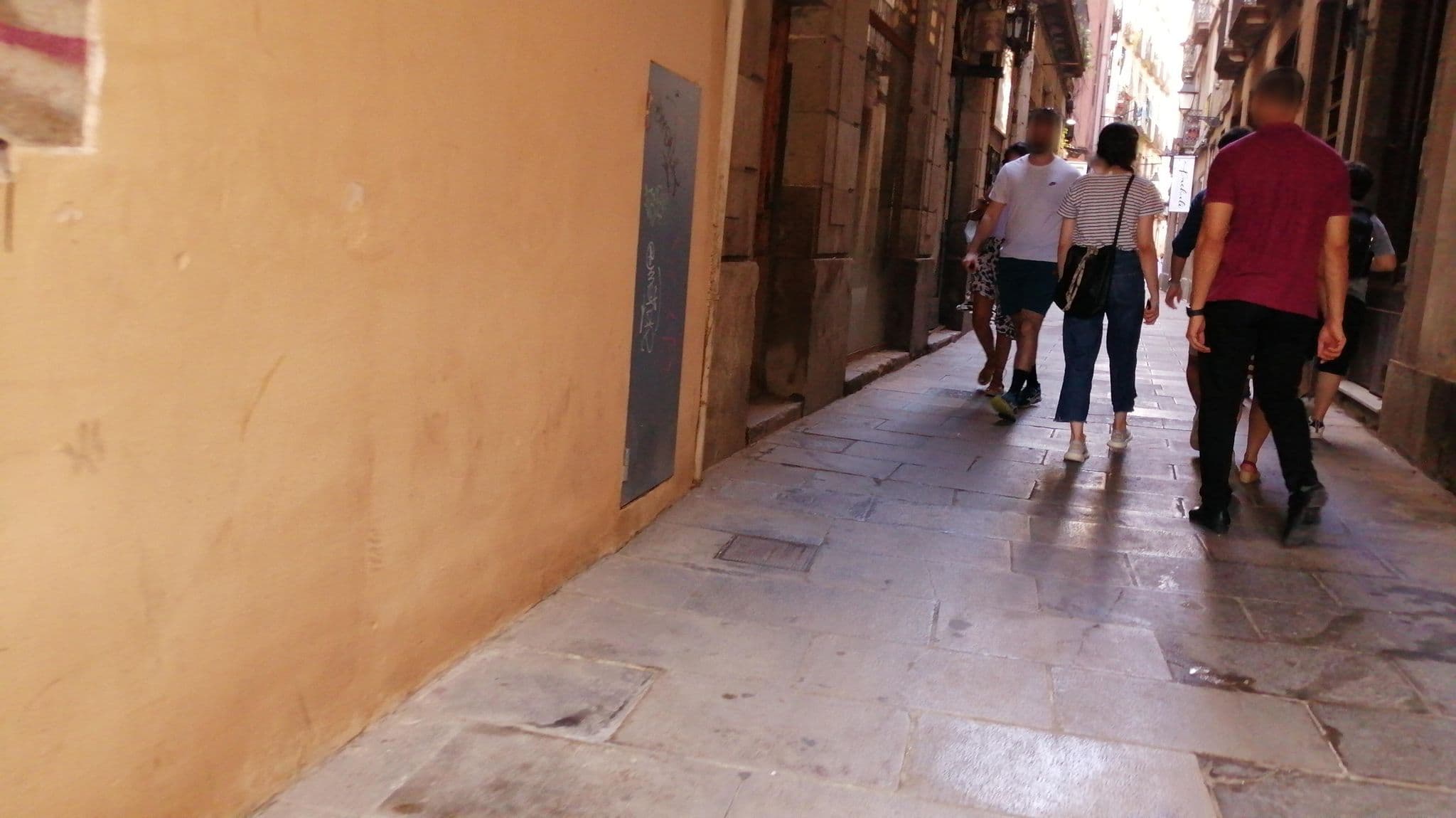 Street view near Banys Orientals Hotel Barcelona, Sant Pere, Santa Caterina i La Ribera — © alememex (CC BY-SA · Mapillary)