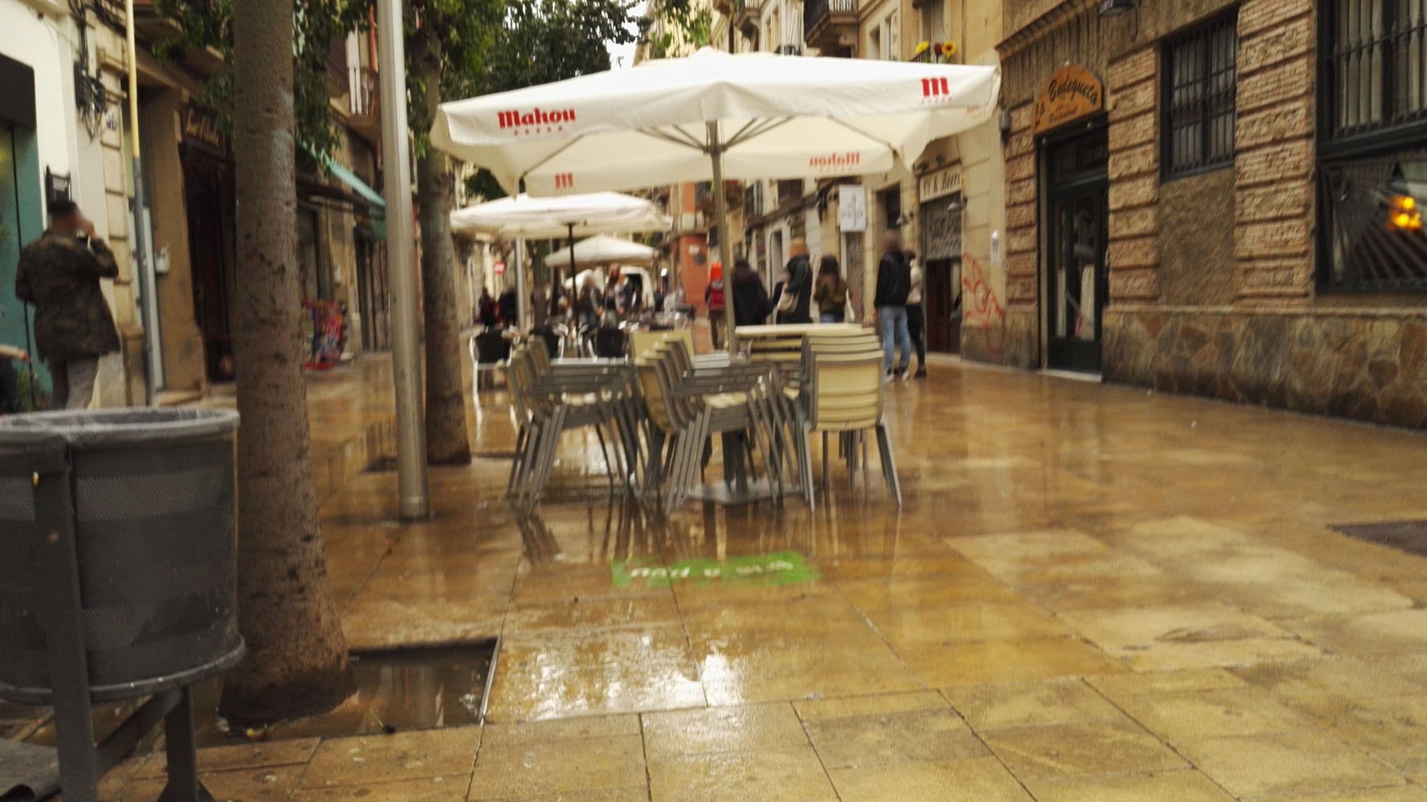 Street view near Art Gallery apartments (AG), Poble Sec — © marcuscalabresus (CC BY-SA · Mapillary)