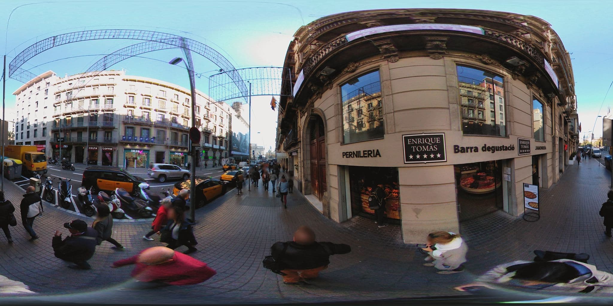 Street view near Freman SL, Eixample — © ccossio (CC BY-SA · Mapillary)