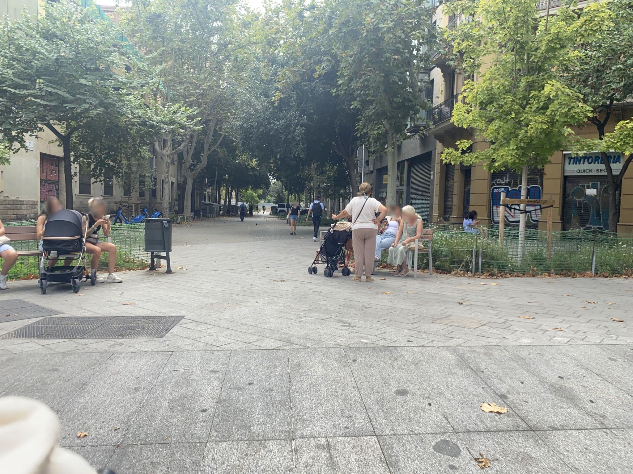 Street view near Angla Boutique Apartments Consell de Cent 207, Barcelona — © cyclestreets (CC BY-SA · Mapillary)