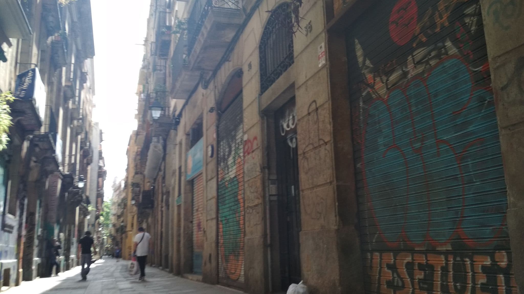Street view near Top Barcelona Apartments, el Raval — © toniserra (CC BY-SA · Mapillary)