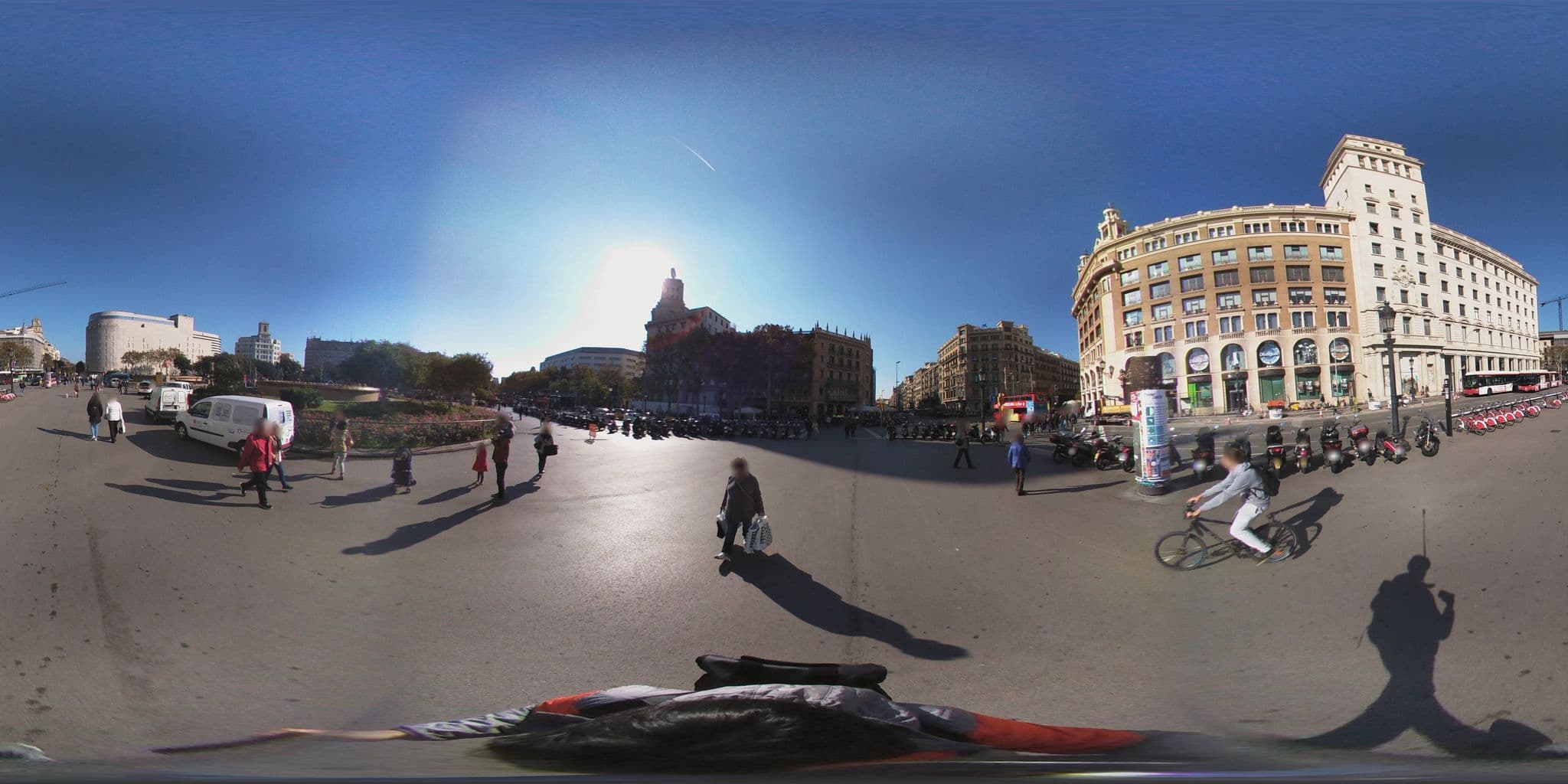 Street view near Postius Rural I Ramader, Eixample — © ccossio (CC BY-SA · Mapillary)