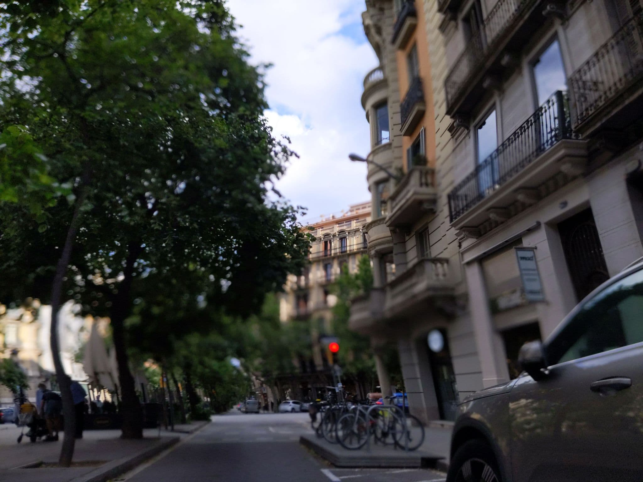 Street view near Barna Hostal, Eixample — © morrocoyvolador (CC BY-SA · Mapillary)