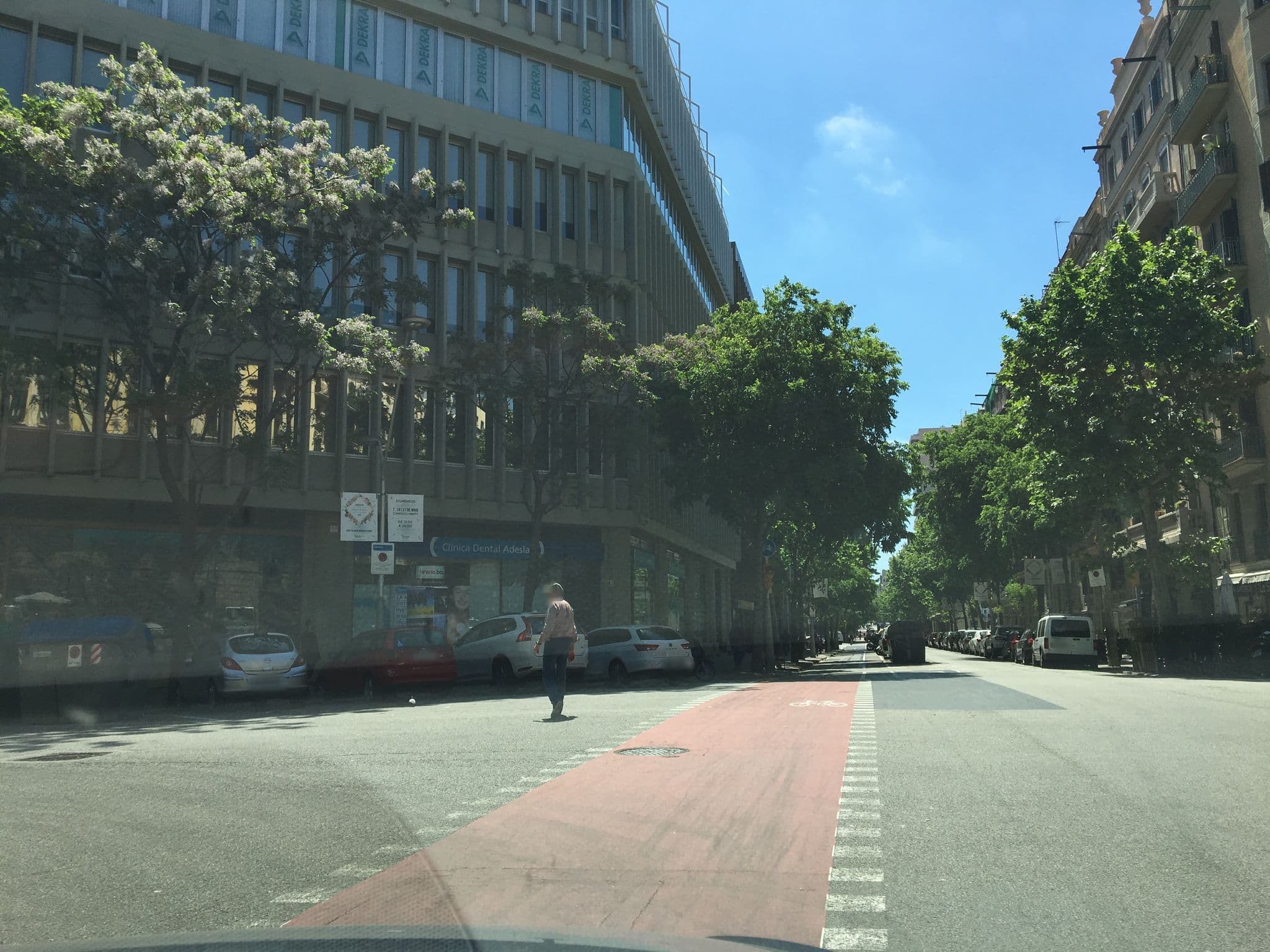 Street view near Hesperia sport barcelona, Sagrada Família — © ccossio (CC BY-SA · Mapillary)