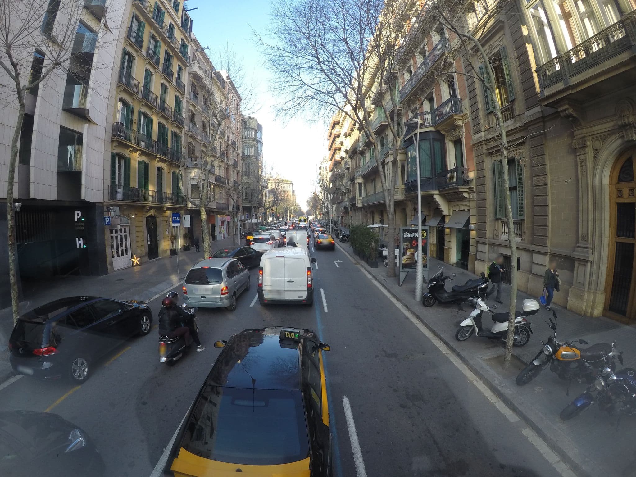 Street view near Hotel Next To, Dreta de l'Eixample — © ccossio (CC BY-SA · Mapillary)