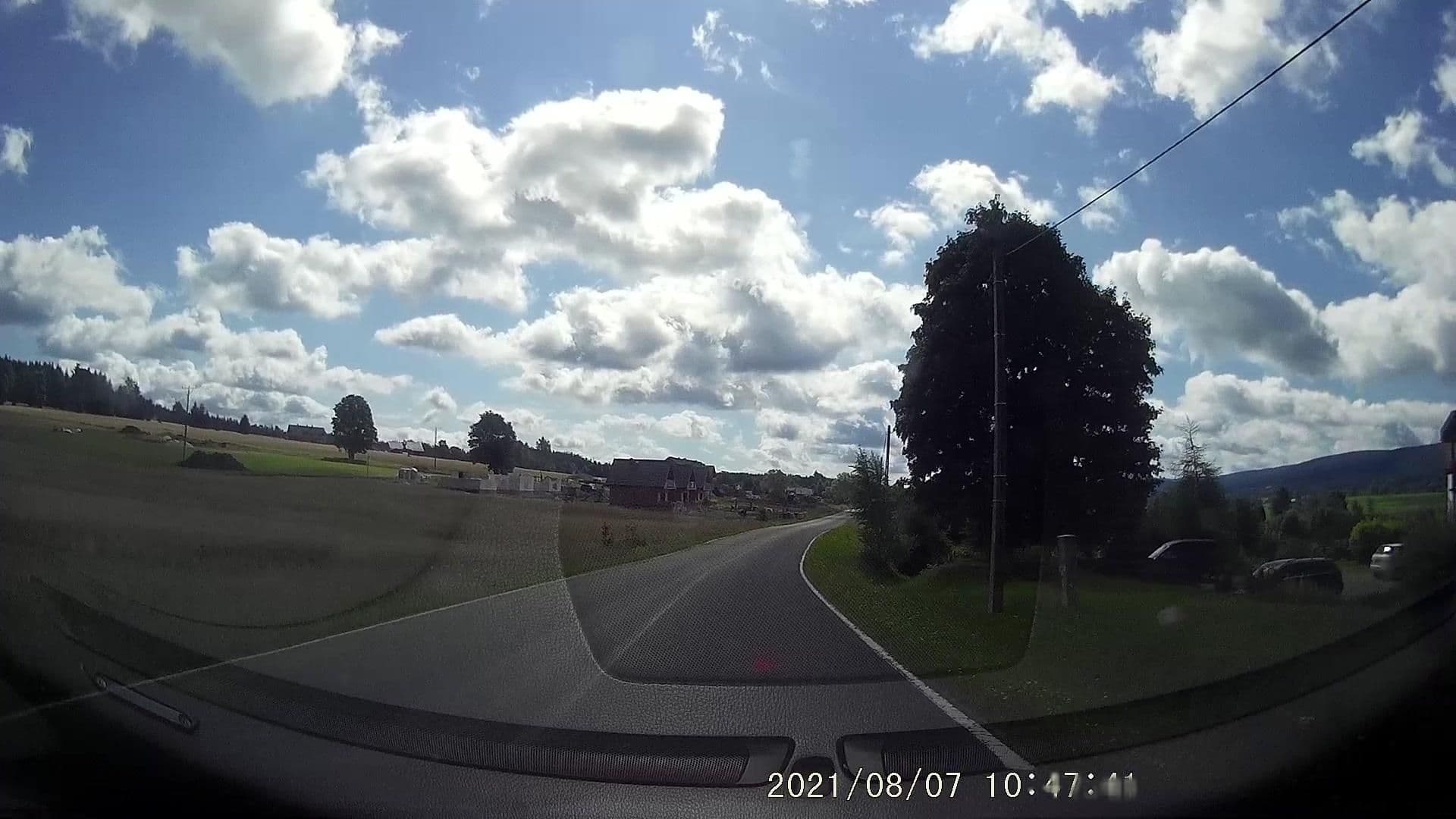 Street view near Zacisze, Skuhrov nad Bělou — © dasza (CC BY-SA · Mapillary)