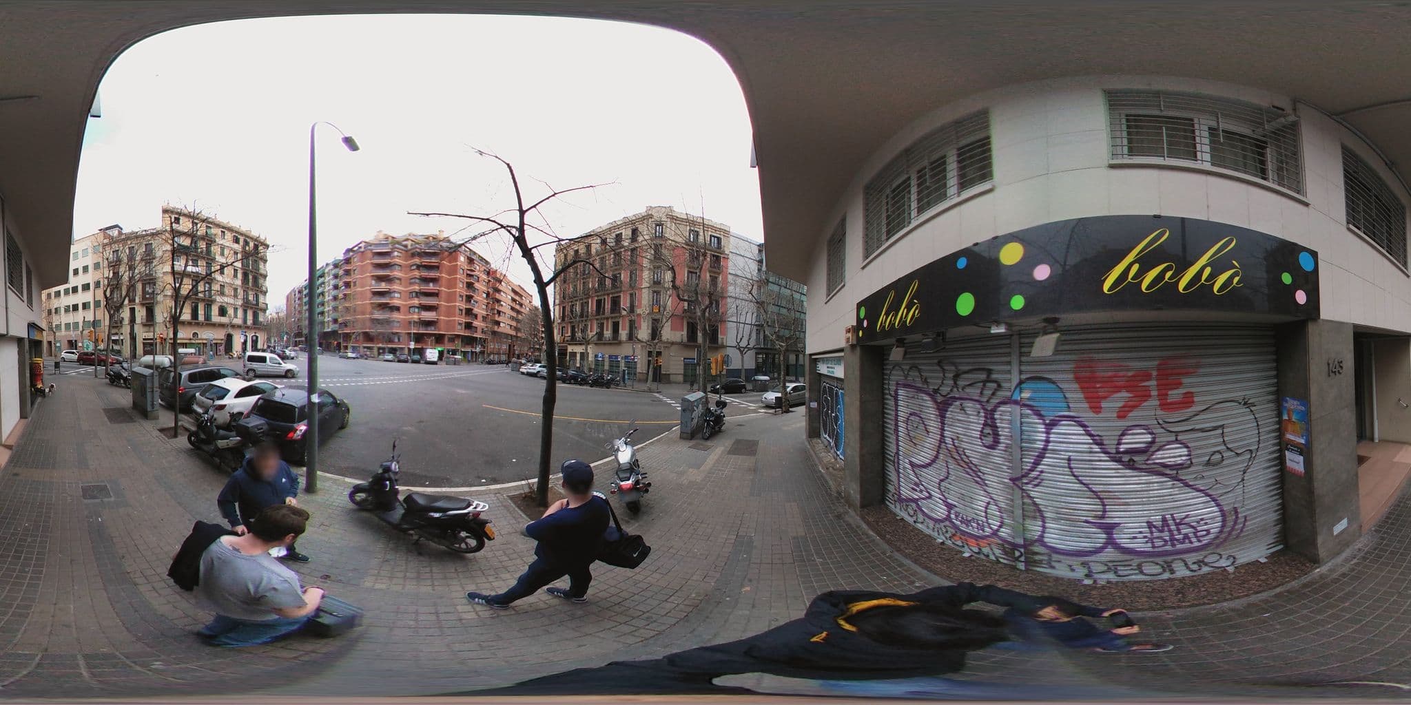 Street view near Blue Barcelona, Fort Pienc — © ccossio (CC BY-SA · Mapillary)