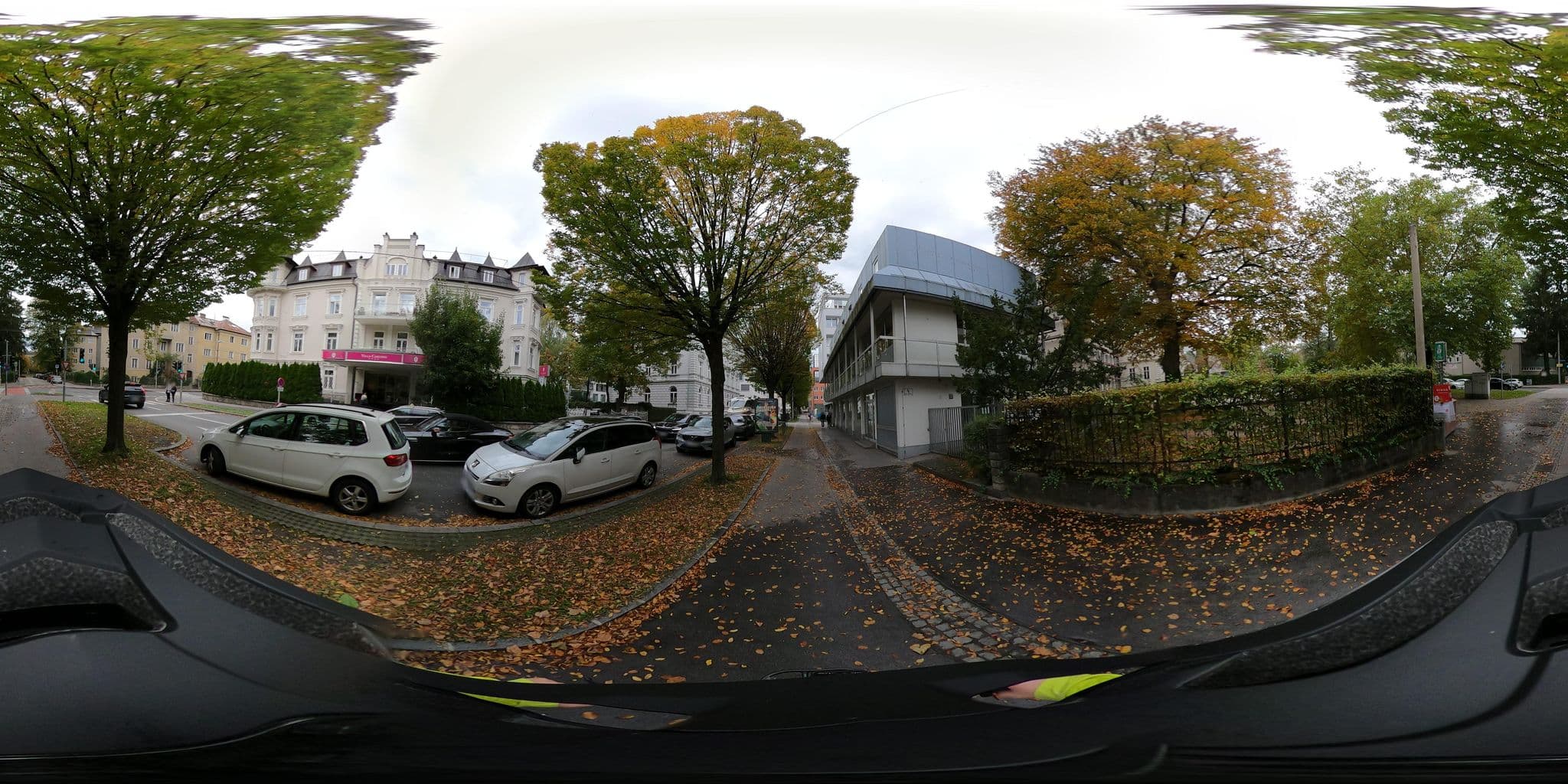 Street view near Villa Carlton, Salzburg — © OidaHeast (CC BY-SA · Mapillary)