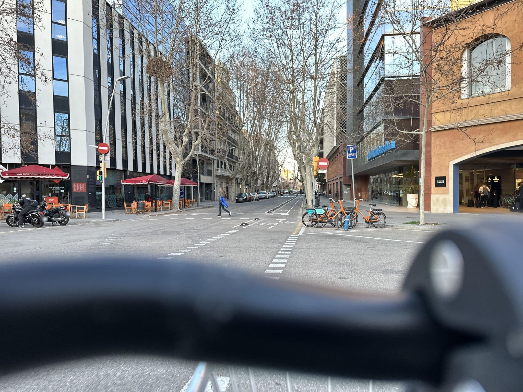 Street view near Waytostay, el Poblenou — © RSTQ (CC BY-SA · Mapillary)
