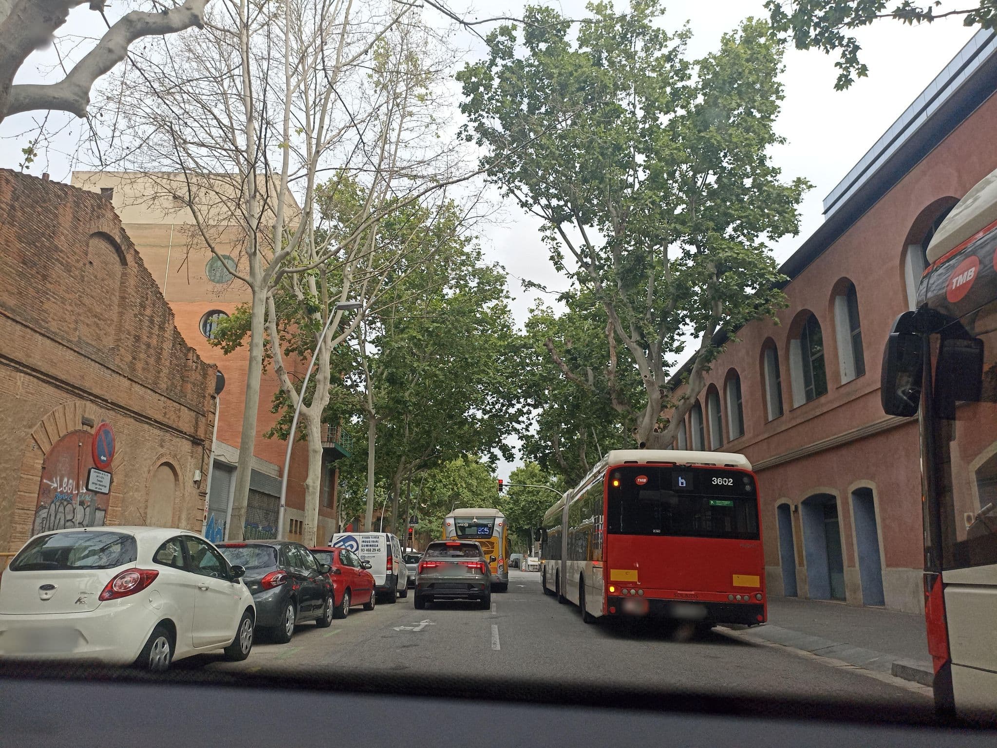 Street view near Park Inn, el Poblenou — © toniserra (CC BY-SA · Mapillary)
