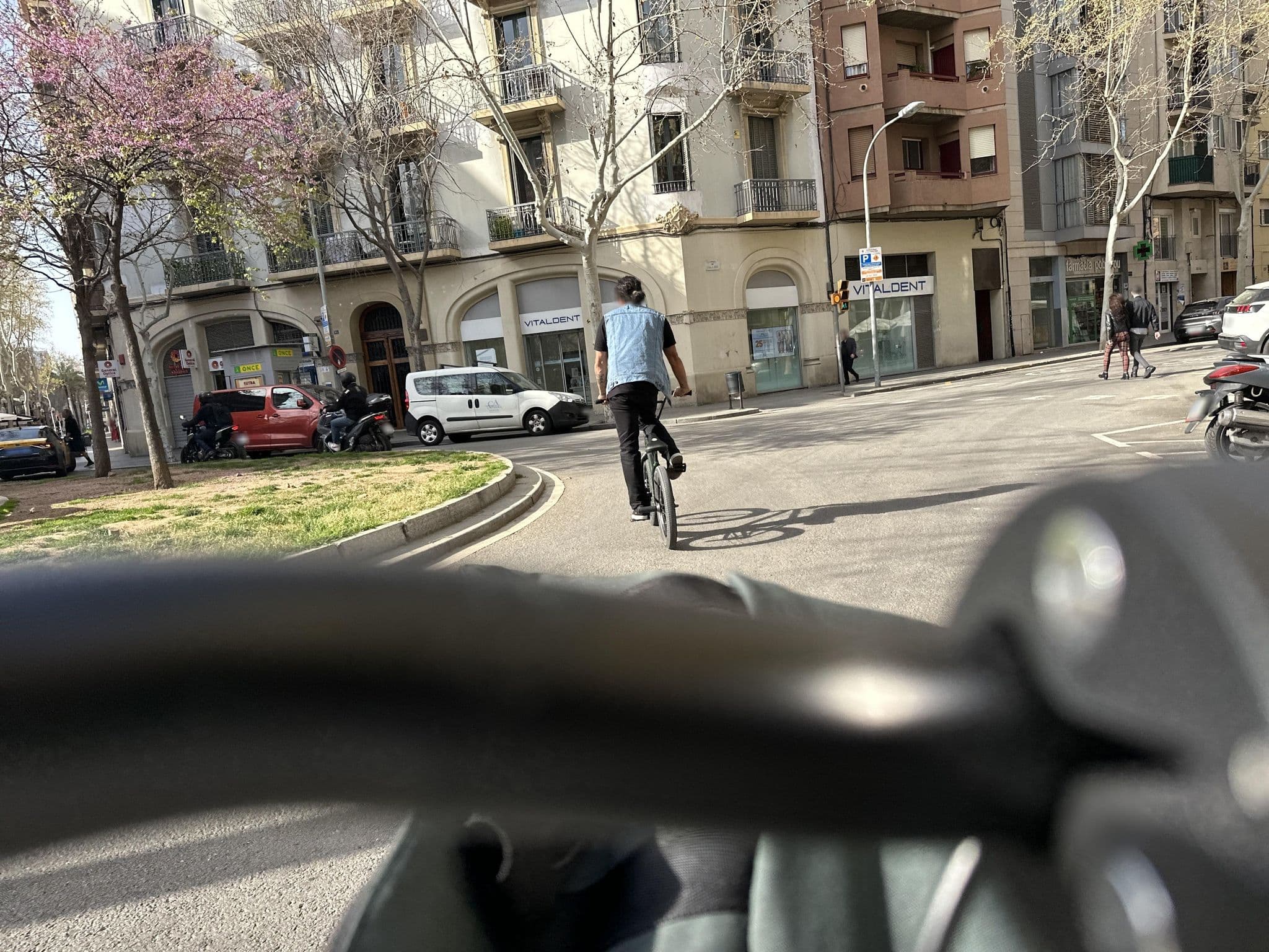Street view near Barcelona4Seasons Holiday Apartment Mar Bella, el Poblenou — © RSTQ (CC BY-SA · Mapillary)