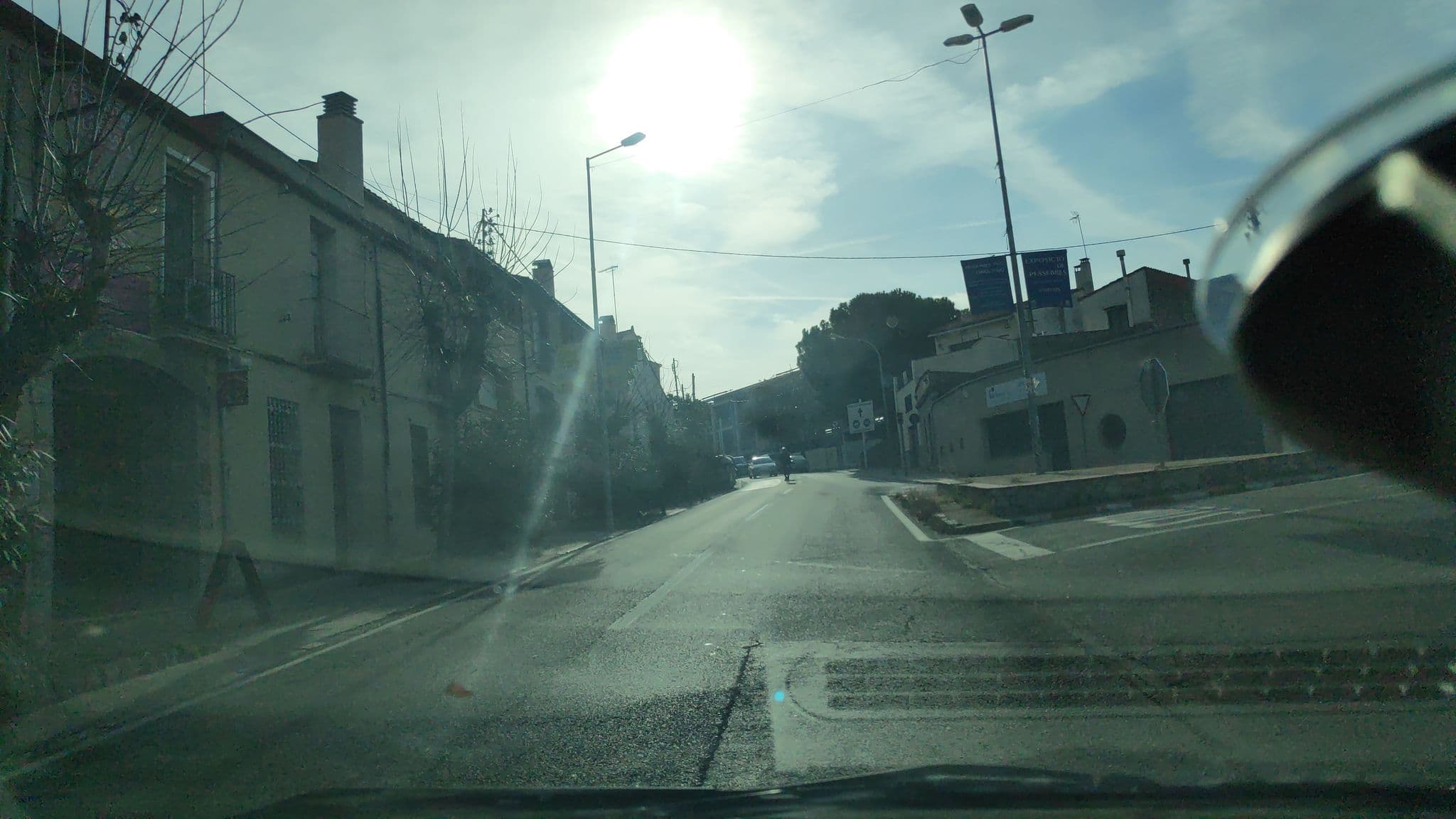 Street view near Can Borrell, Castellar del Vallès — © albertandaluz (CC BY-SA · Mapillary)