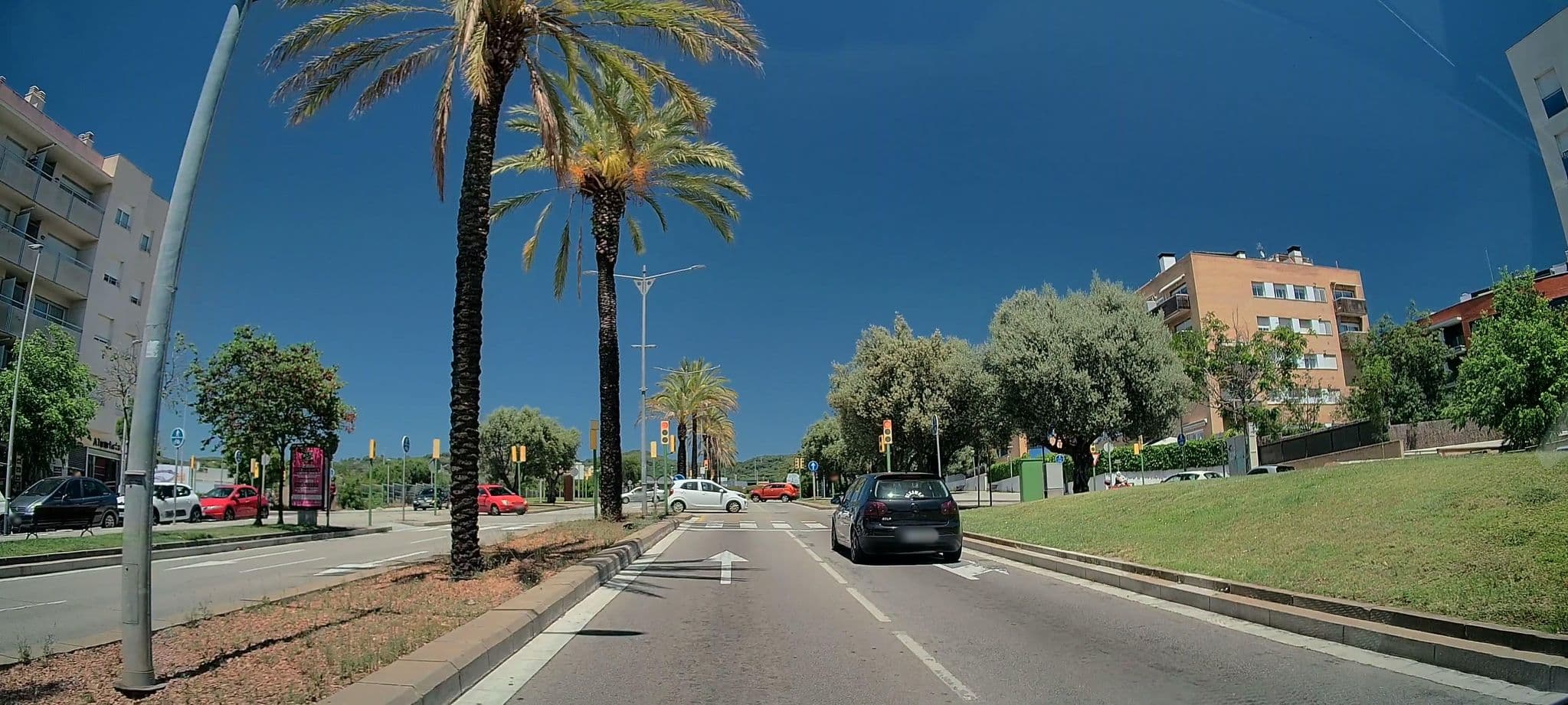 Street view near Can Vadi, Mataró — © manolete (CC BY-SA · Mapillary)